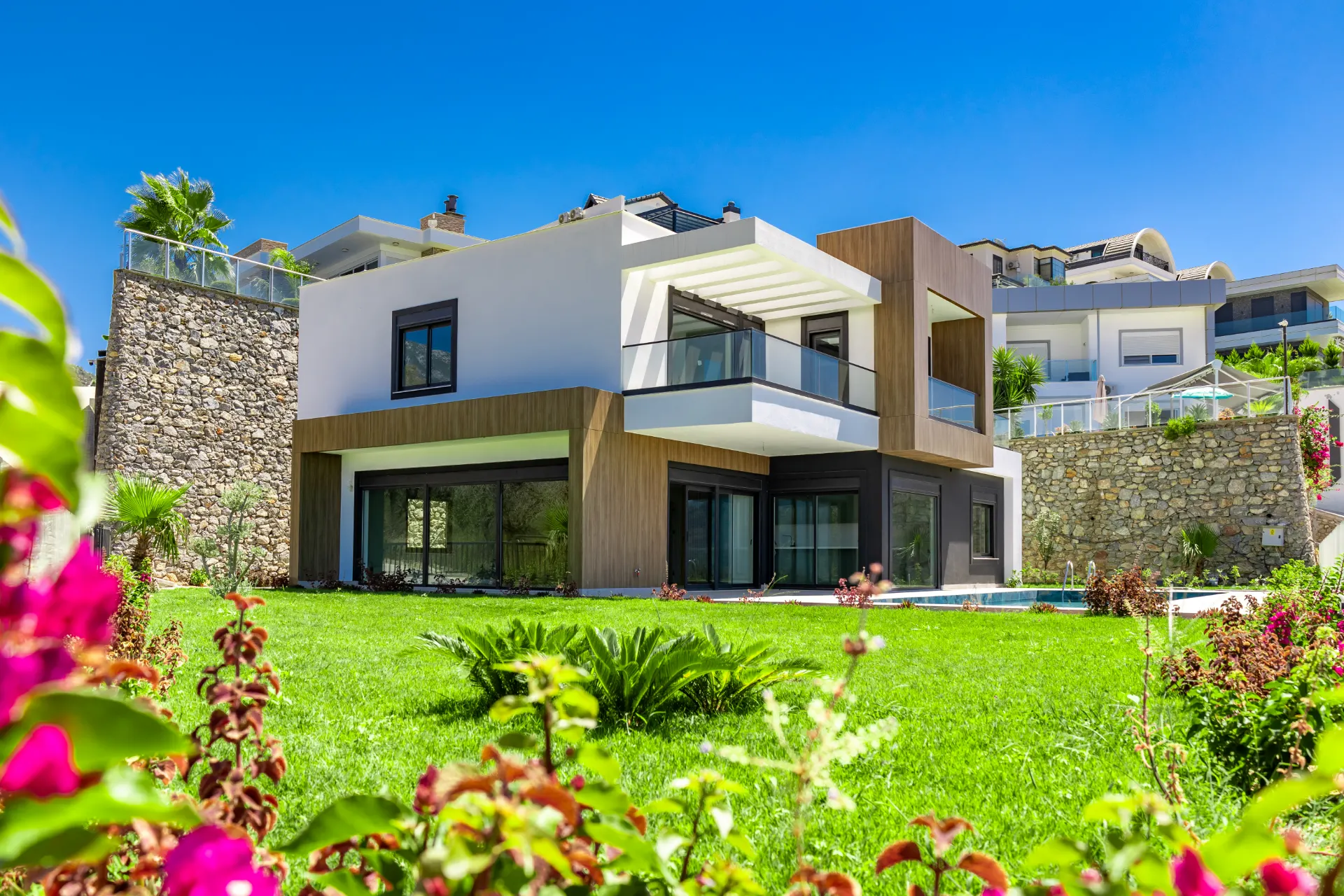 Antalya Alanya'da Satılık Müstakil Villa