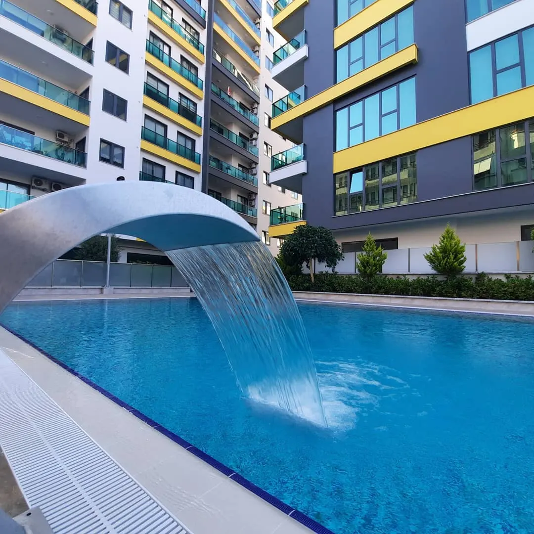 ALANYA MERKEZ'DE SİTE İÇERİSİNDE 2+1 DAİRE