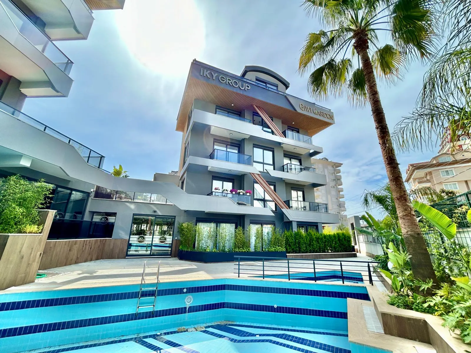 ALANYA CİKCİLLİ DE YENİ SİTEDE SATLIK 1+1 DAİRE