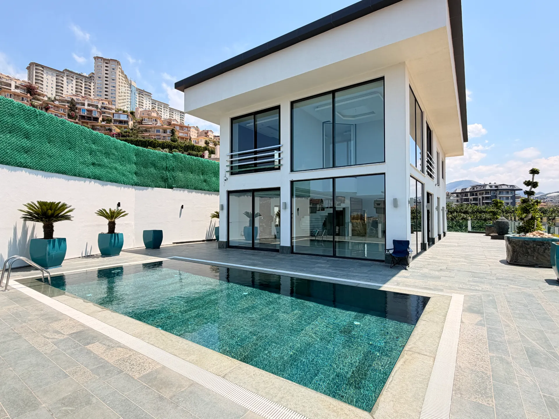ALANYA KARGICAK’TA SATILIK LÜKS TAM MÜSTAKİL VİLLA