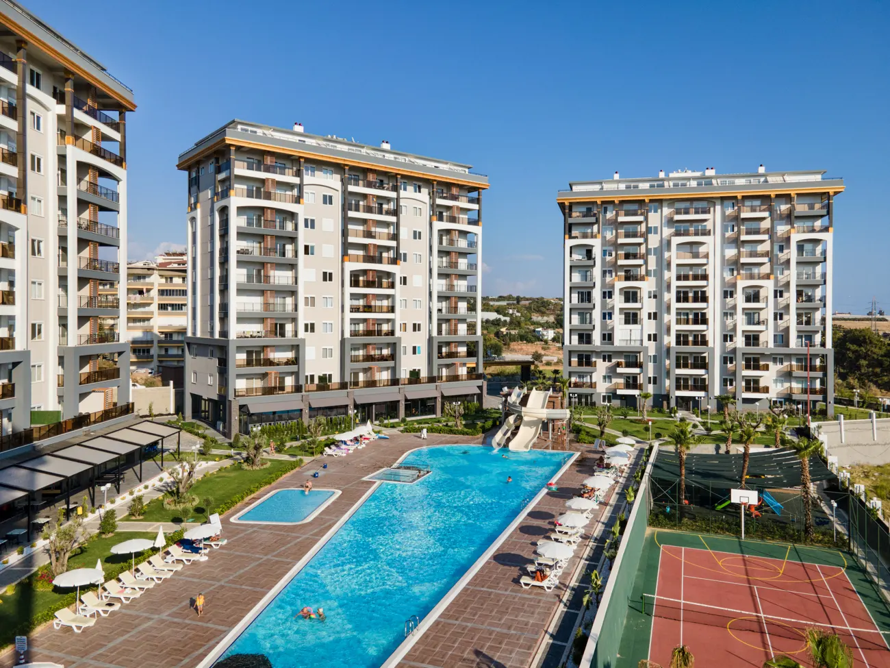 merald Paradise’ta Havuz Manzaralı 1+1 Daire