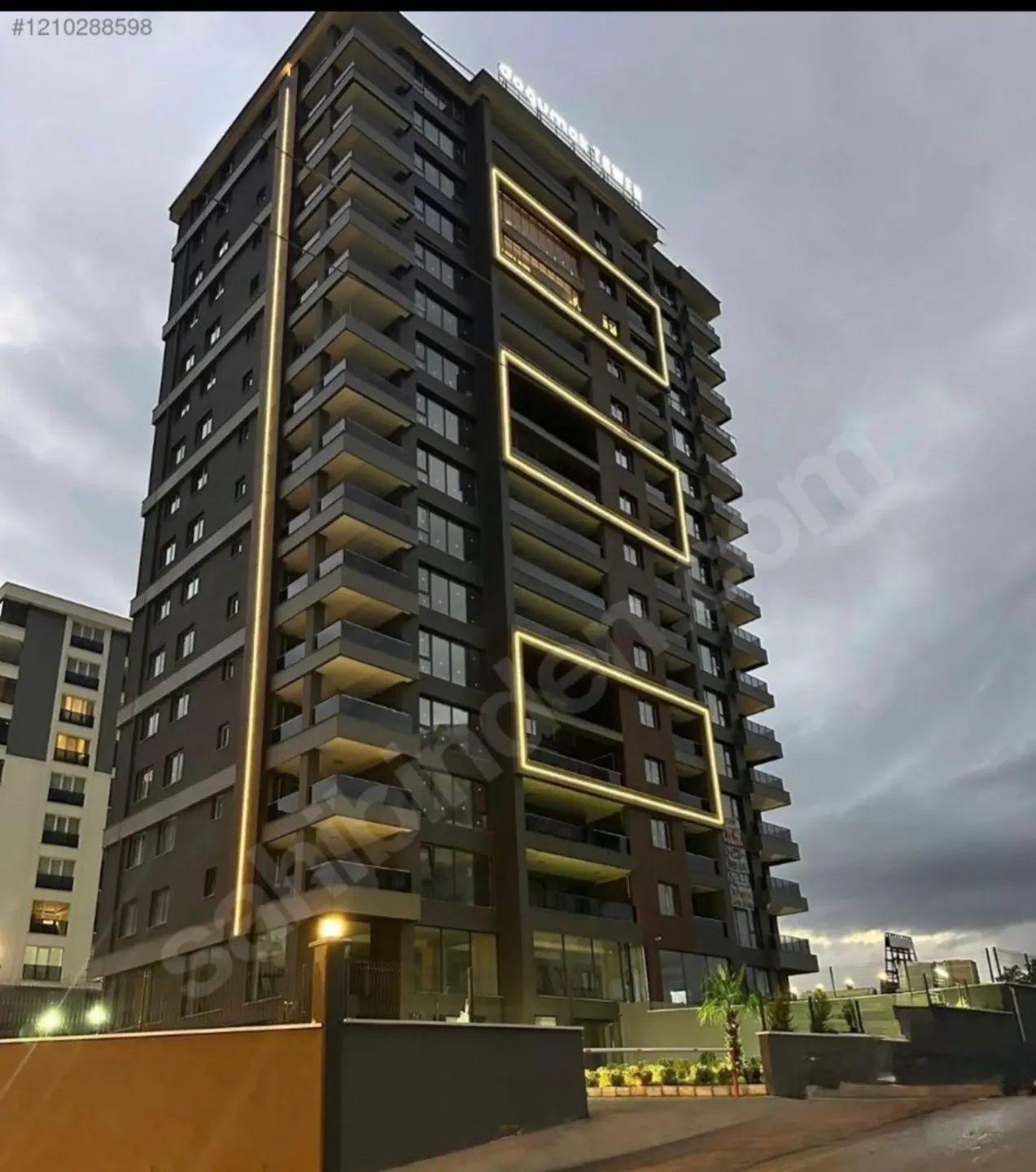 ALANLI DOĞUMAK TOWER'DA YÜKSEK KREDİLİ 3+1 LOFT ULTRALÜKS DAİRE
