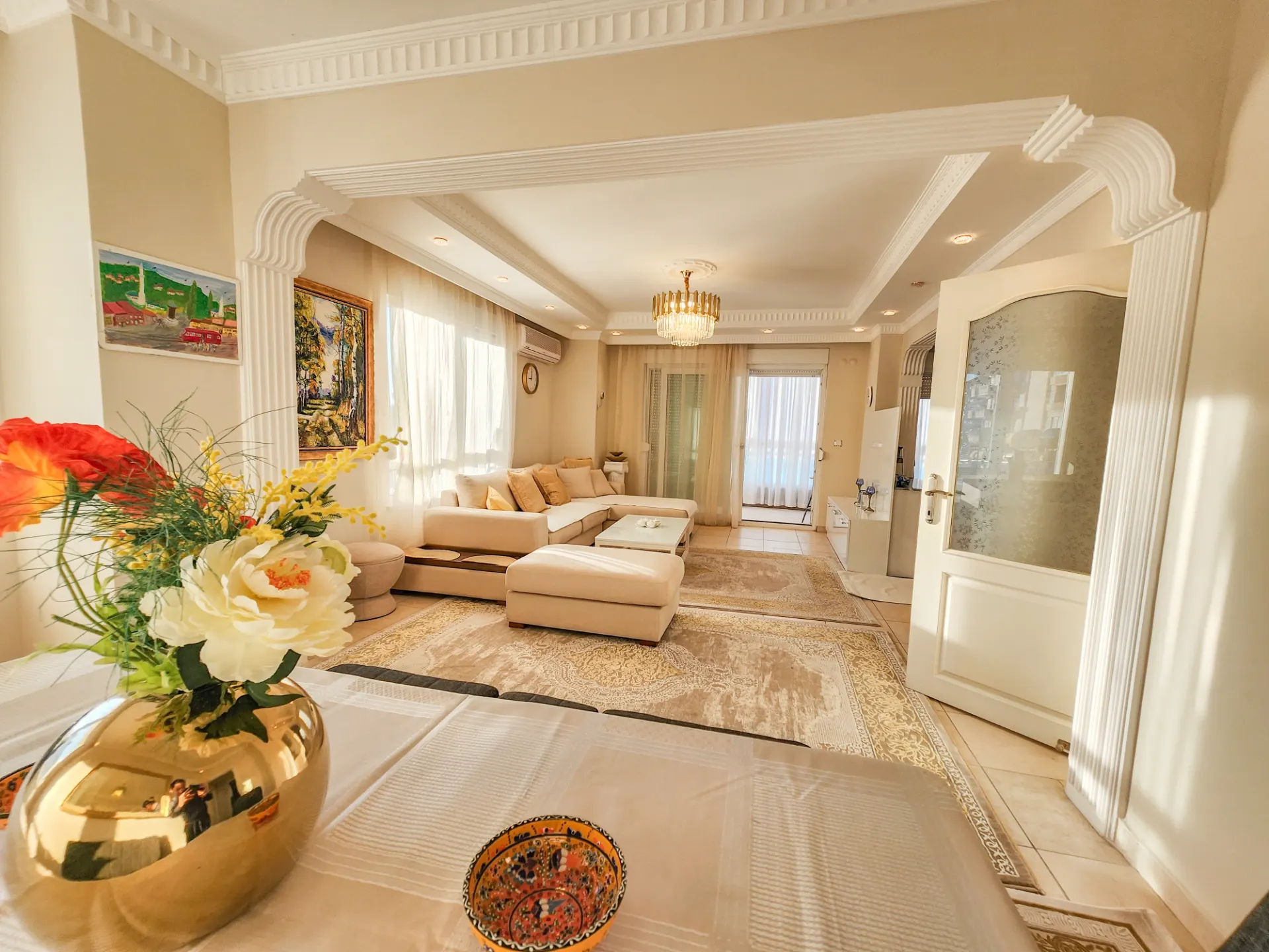 Alanya Merkez’de Satılık 4+1 Geniş Daire | 240 m²