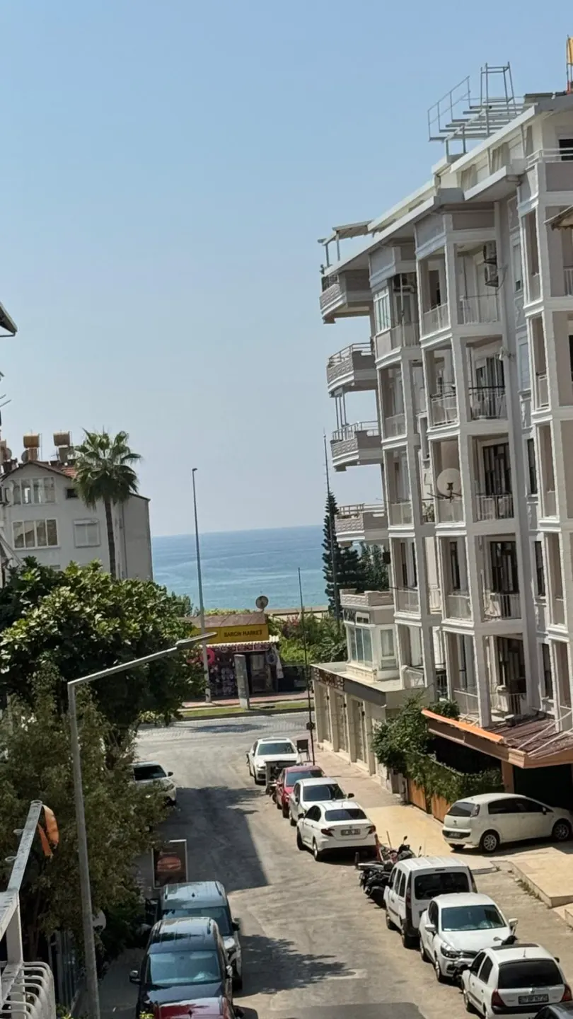 Alanya Merkez’de Satılık 2+1 Daire | Denize 50 Metre