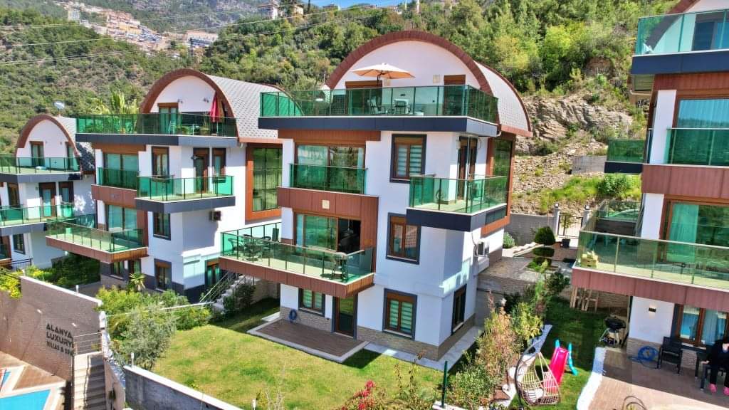 ALANYA BEKTAŞ'TA  UYGUN FIRSAT MÜSTAKİL VİLLA