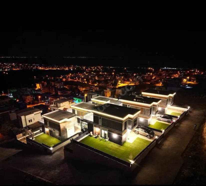 Seferihisar Doğanbey Atatürk Mah. Satılık 3+1 Villa