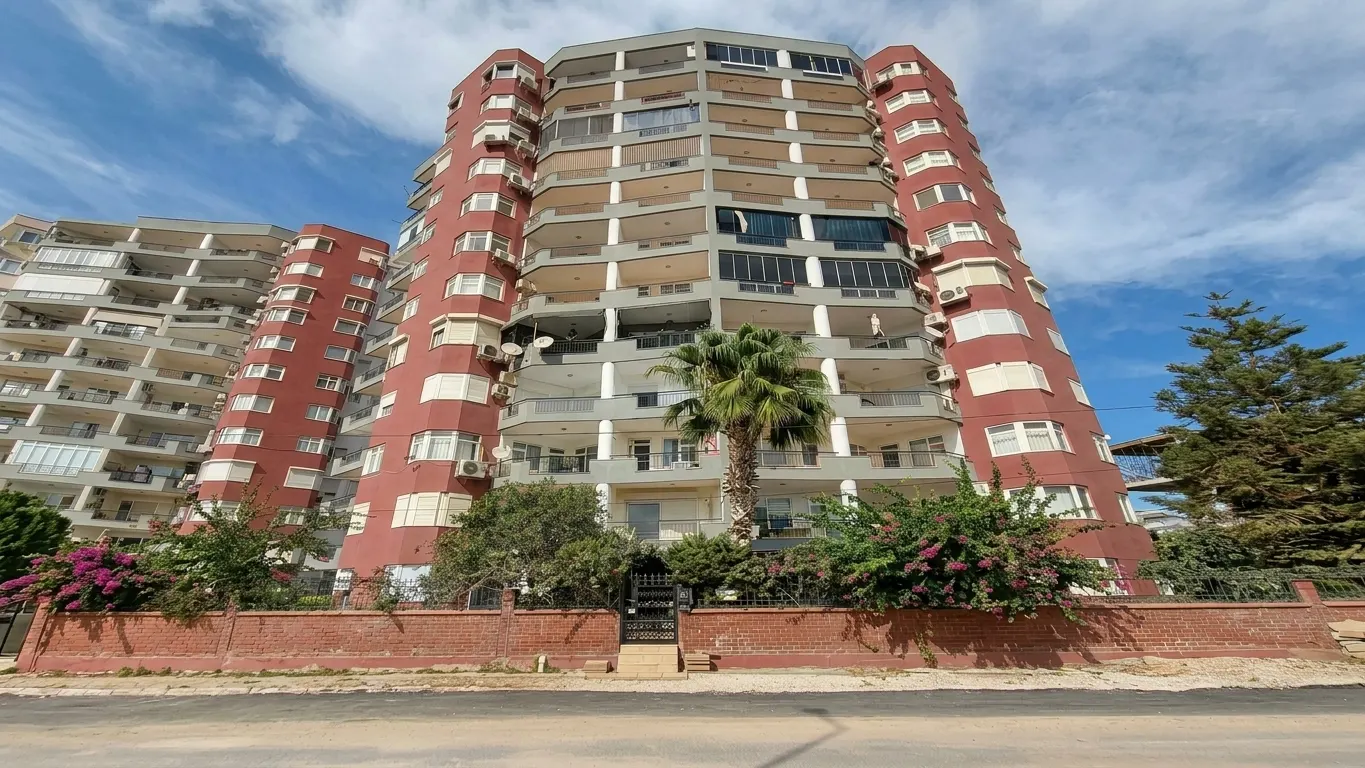 ANTALYA AKSU ALTINTAŞ MAHALLESİNDE SATILIK DOĞALGAZLI 3+1 DAİRE