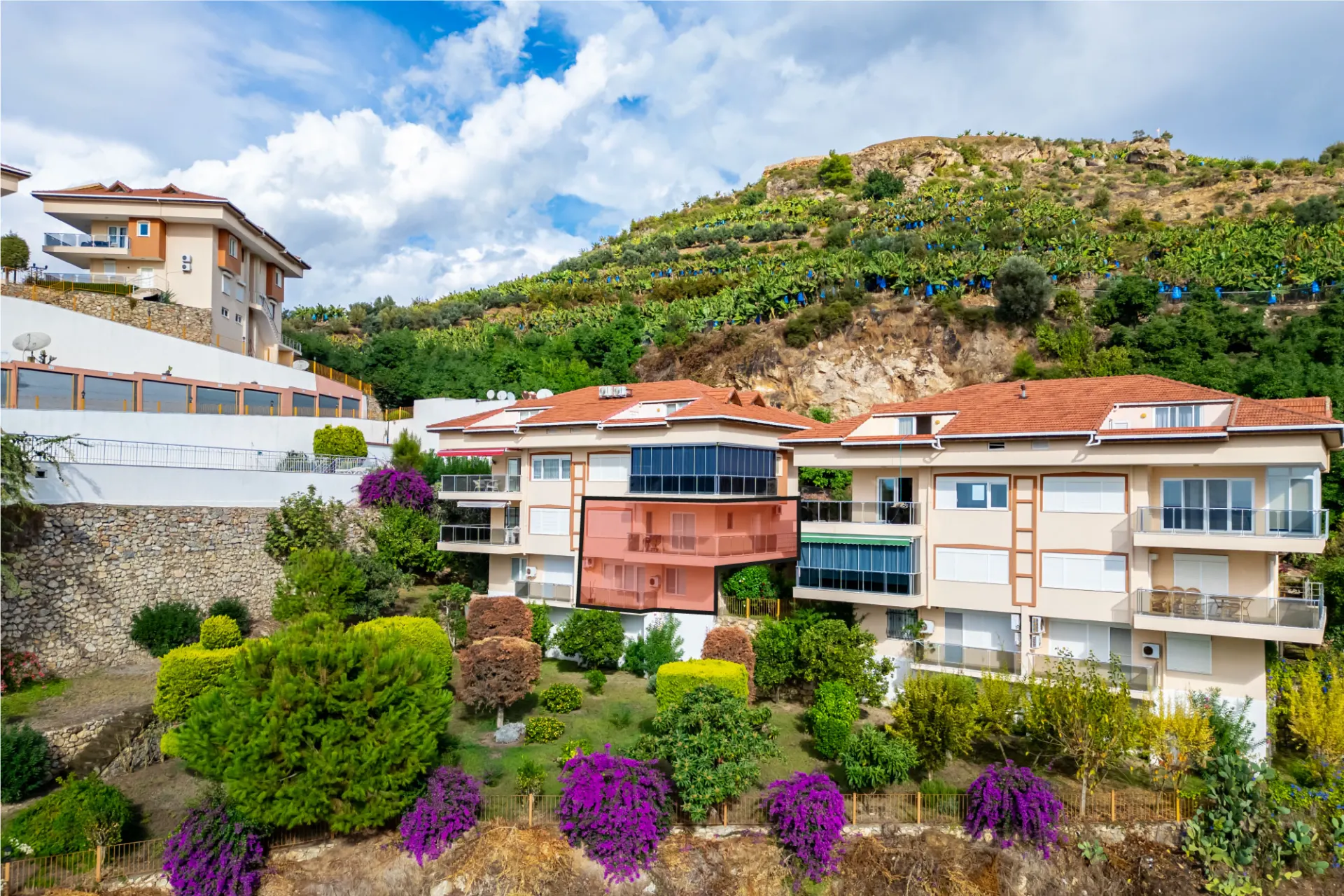 Antalya Alanya'da Satılık Bahçe Dubleks Daire