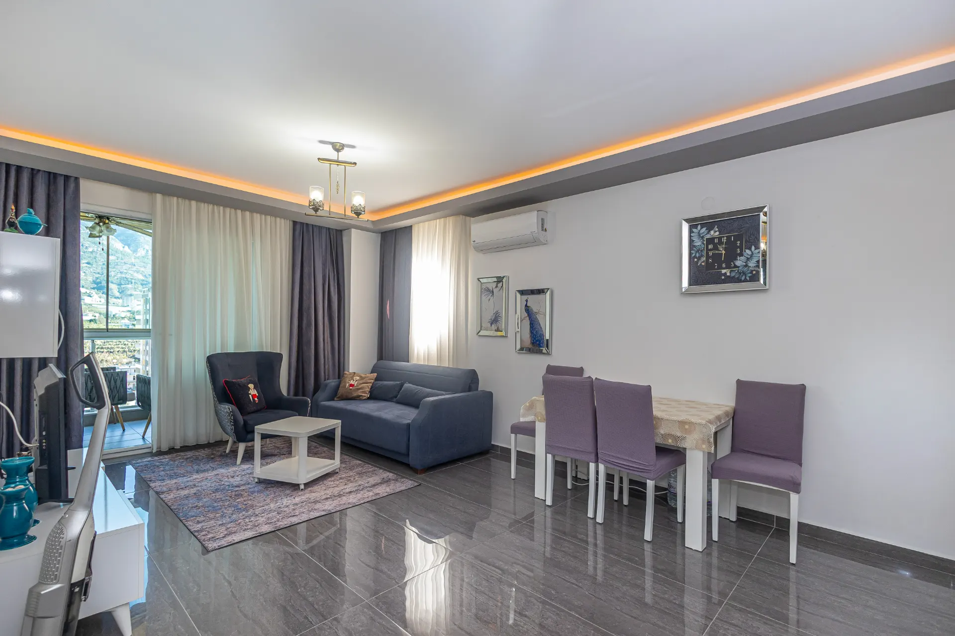Mahmutlar’da eşyalı 1+1 manzaralı daire