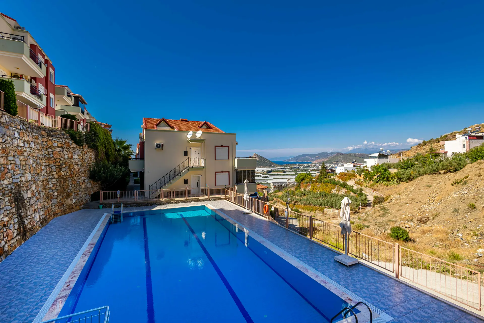 Gazipaşa Orchard View sitesi'nde bahçeli satılık 2+1 daire