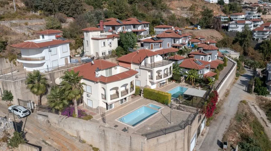 Deniz manzaralı 4+1 Villa Tepe Mahallesi