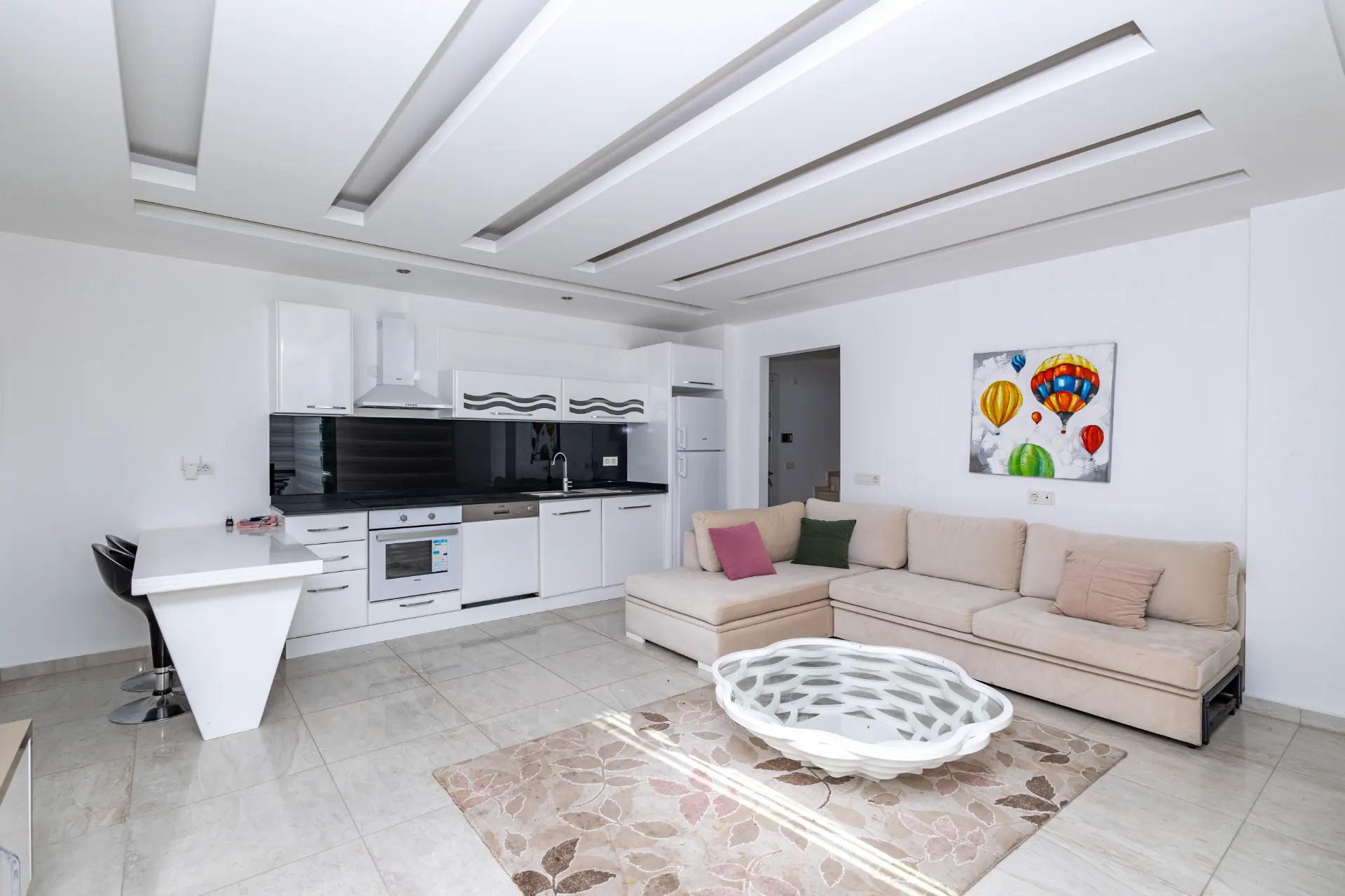 Antalya Alanya'da Satılık Lüks 3+1 Daire