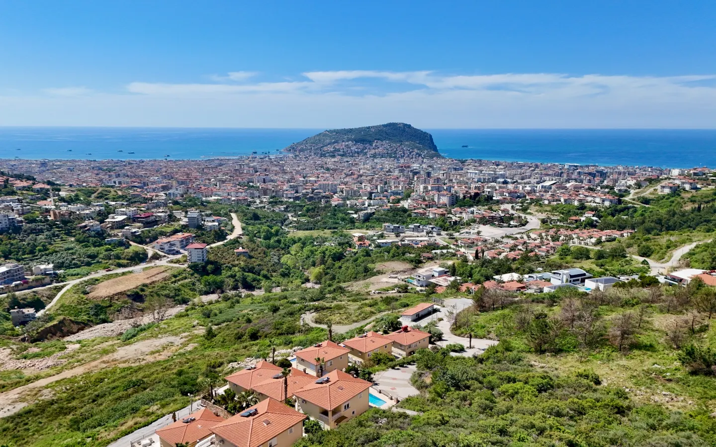 Diamond Garden Villa – Özel Havuzlu ve Deniz Manzaralı Geniş 3 Yatak Odalı Villa