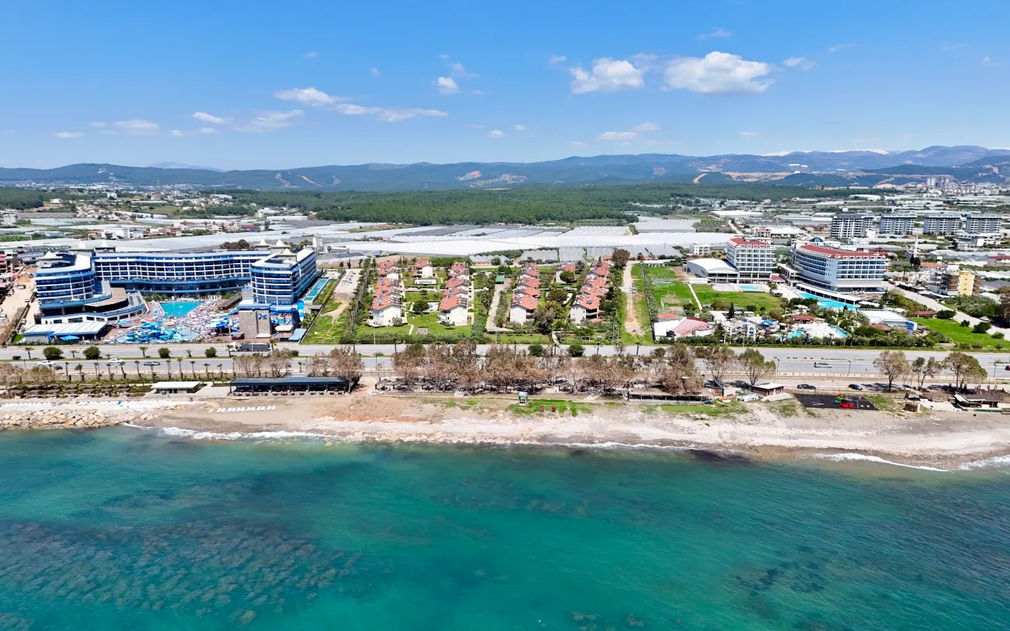 Türkler'de Satılık 3 Yatak Odalı Palm Villa