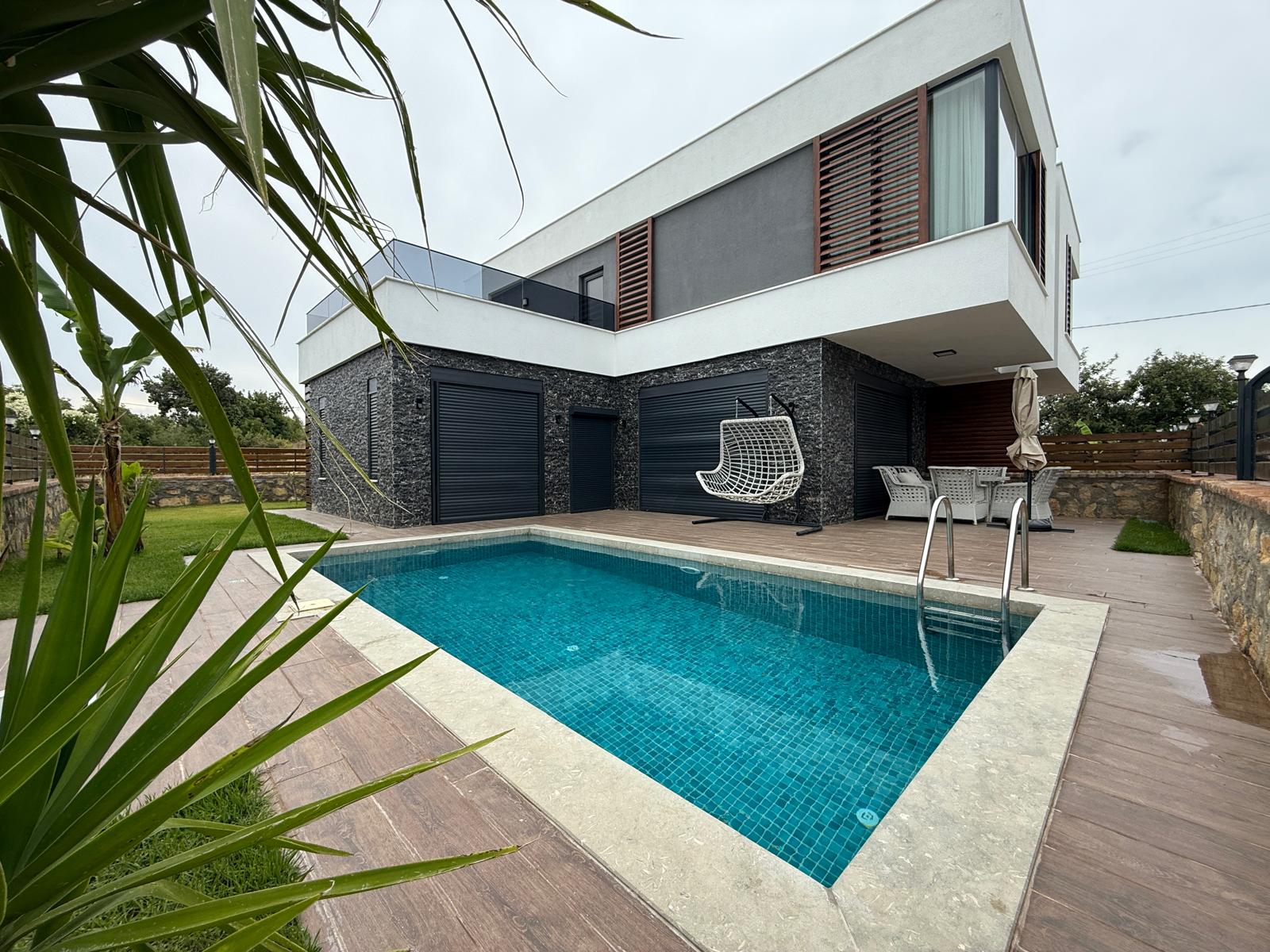 Alanya İncekum'da Satılık Eşyalı Oturuma Hazır Villa