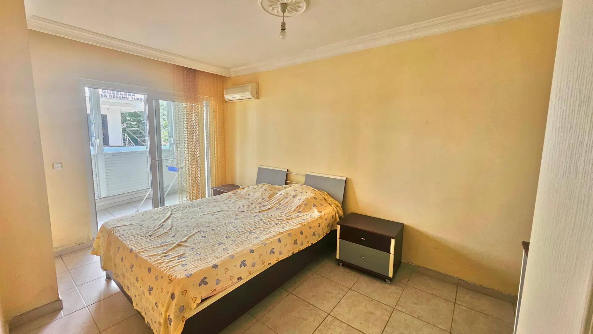 Alanya Oba Gül Sitesinde 2+1 Satılık Daire