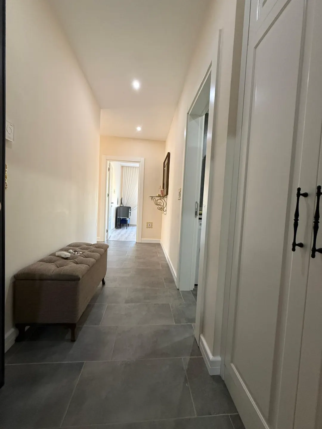 Oba'da Site içerisinde 2+1 eşyalı daire