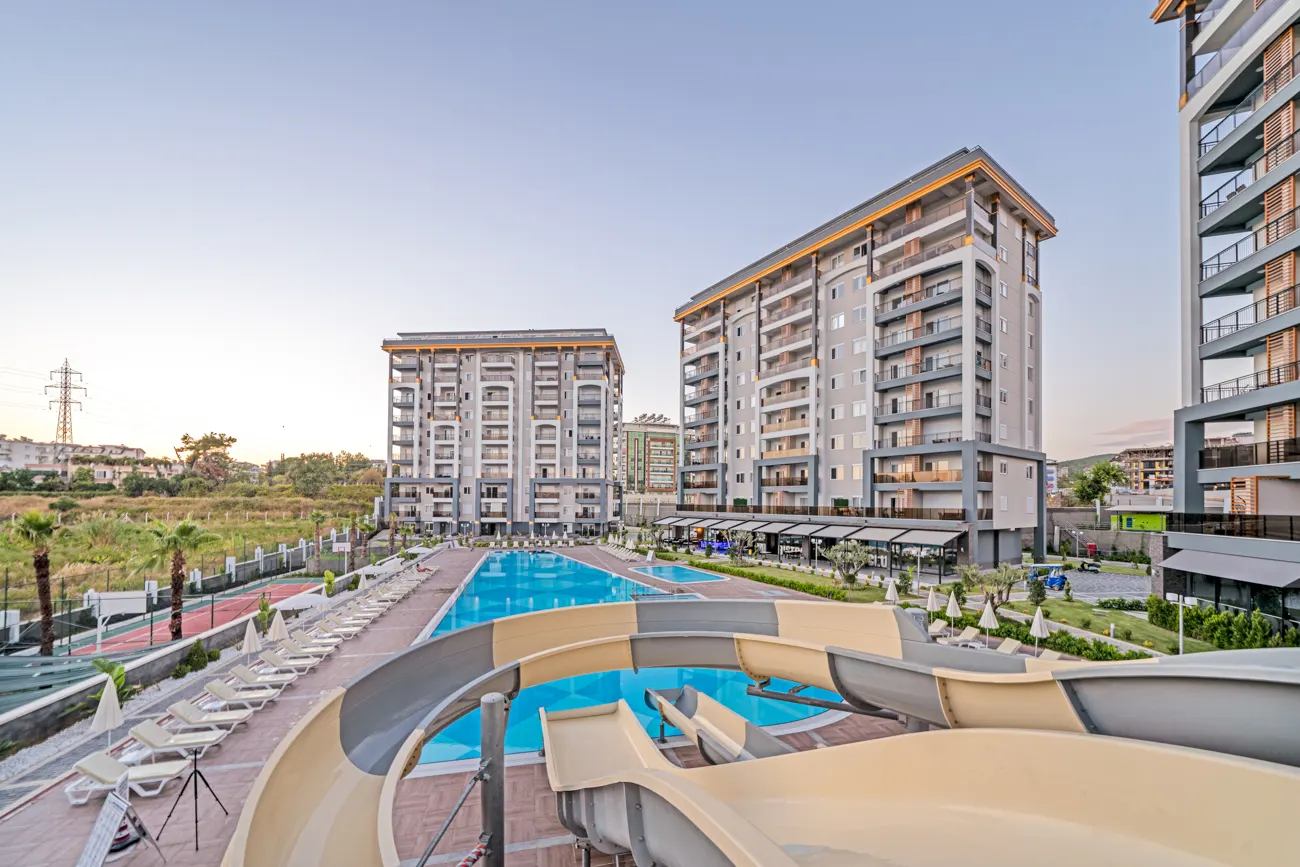 Emerald Paradise’ta Havuz Manzaralı 1+1 Daire