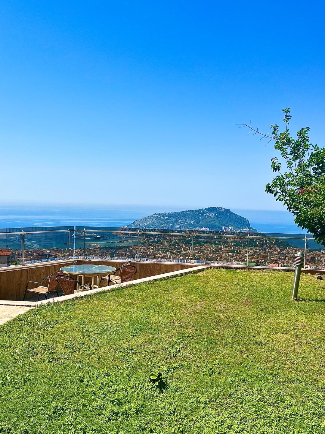 Antalya Alanya'da Satılık Lüks Villa