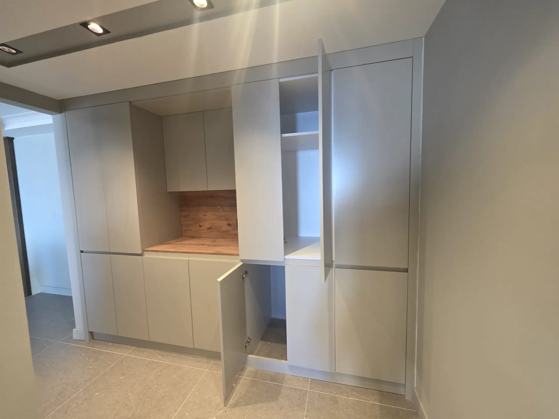 ALANLI DOĞUMAK TOWER'DA YÜKSEK KREDİLİ 3+1 LOFT ULTRALÜKS DAİRE
