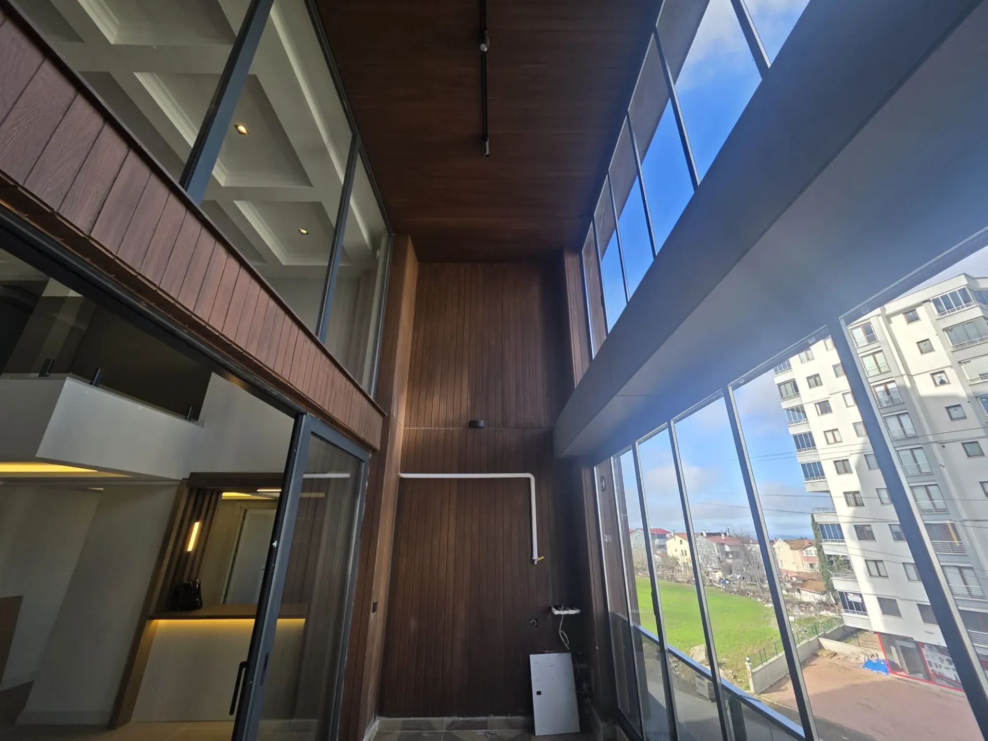 ALANLI DOĞUMAK TOWER'DA YÜKSEK KREDİLİ 3+1 LOFT ULTRALÜKS DAİRE