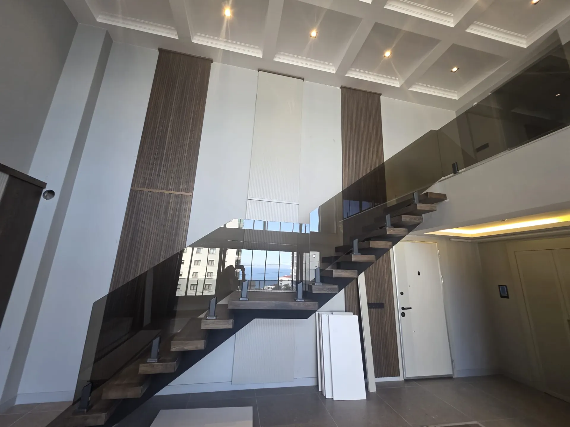 ALANLI DOĞUMAK TOWER'DA YÜKSEK KREDİLİ 3+1 LOFT ULTRALÜKS DAİRE