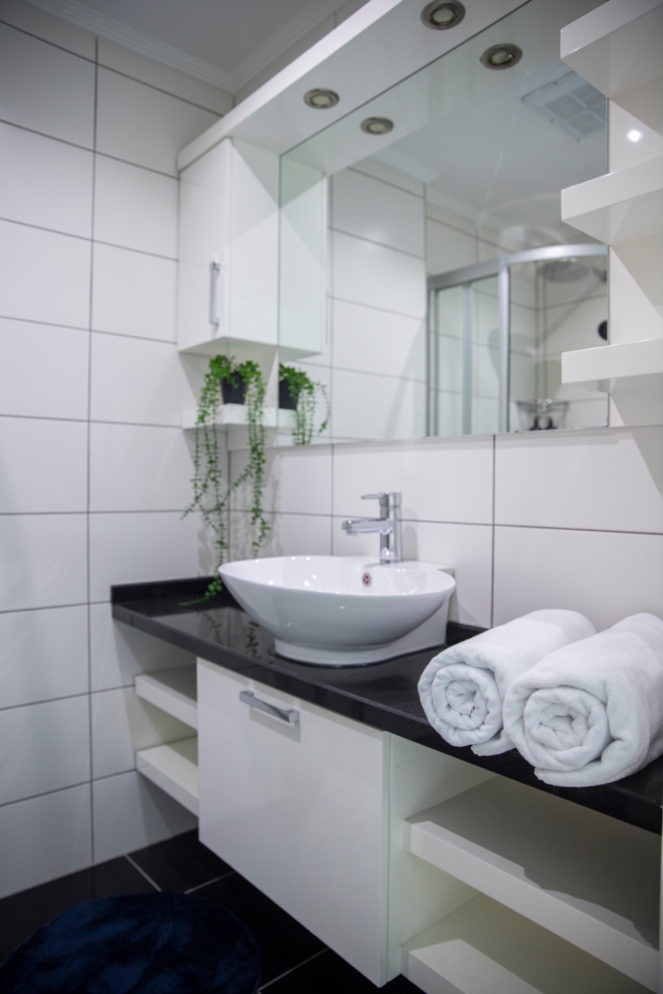ALANYA KESTEL DENIZE SIFIR SATILIK 2 + 1 GENIŞ DAIRE