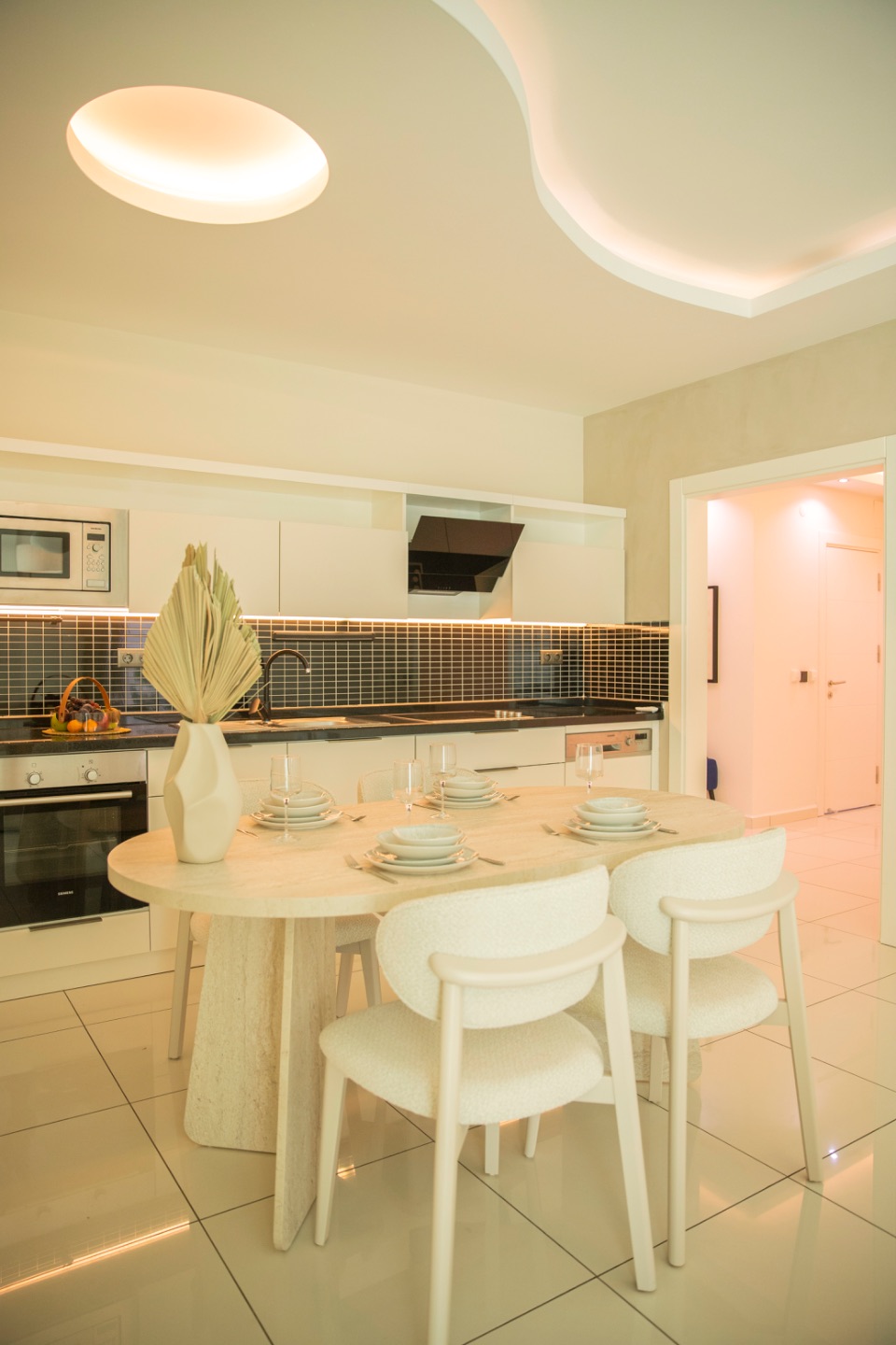ALANYA KESTEL DENIZE SIFIR SATILIK 2 + 1 GENIŞ DAIRE