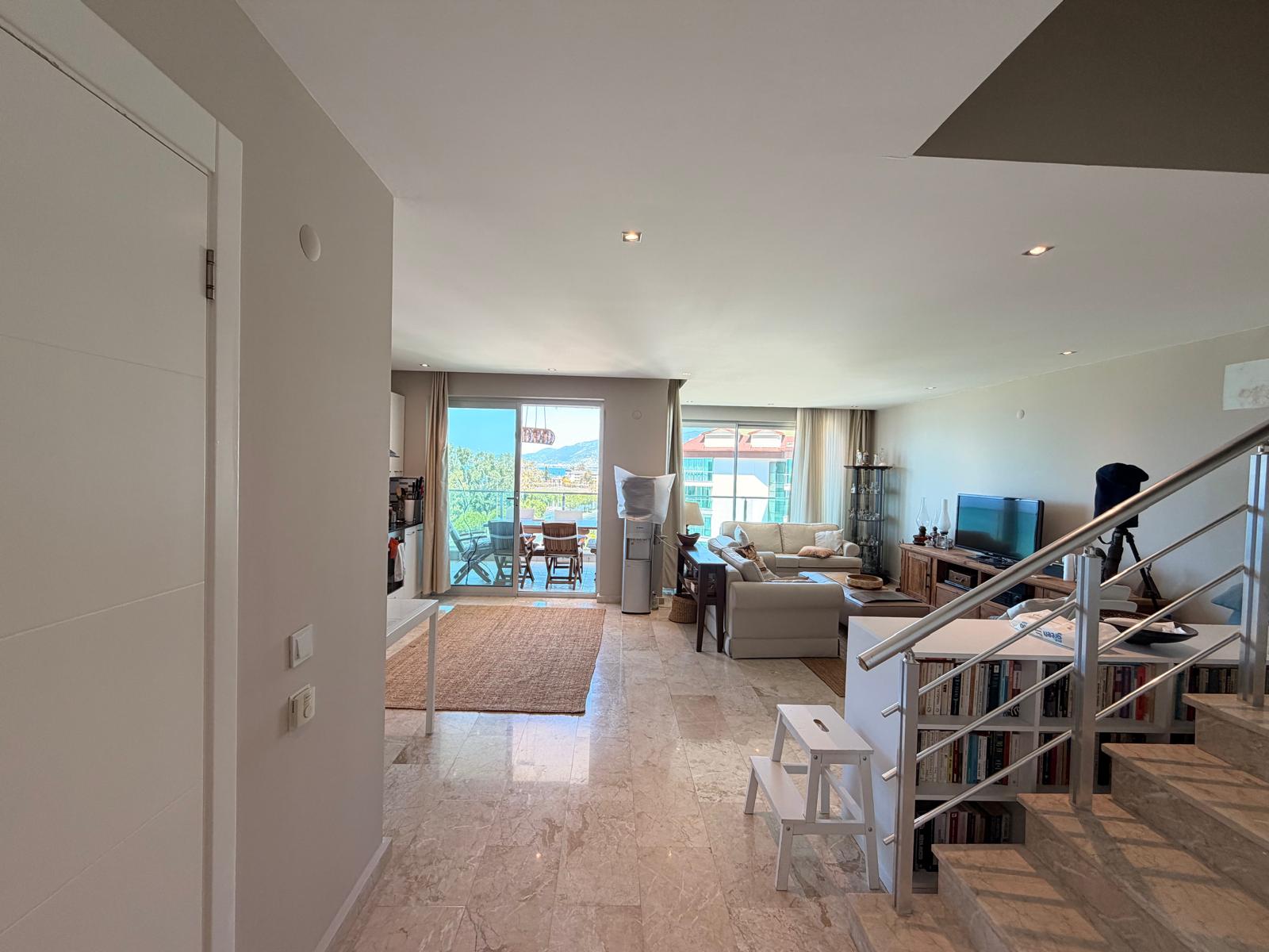 Antalya Kestel'de Denize Sıfır Satılık Dubleks Daire