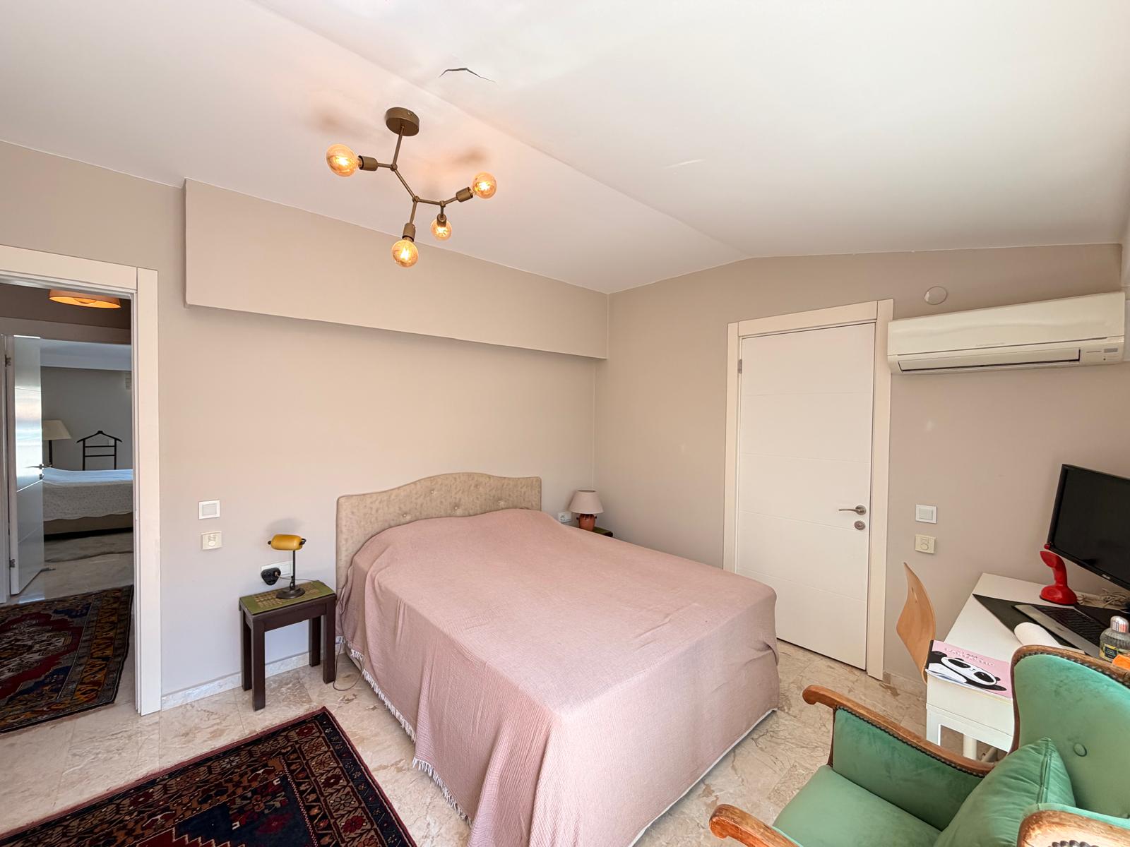 Antalya Kestel'de Denize Sıfır Satılık Dubleks Daire