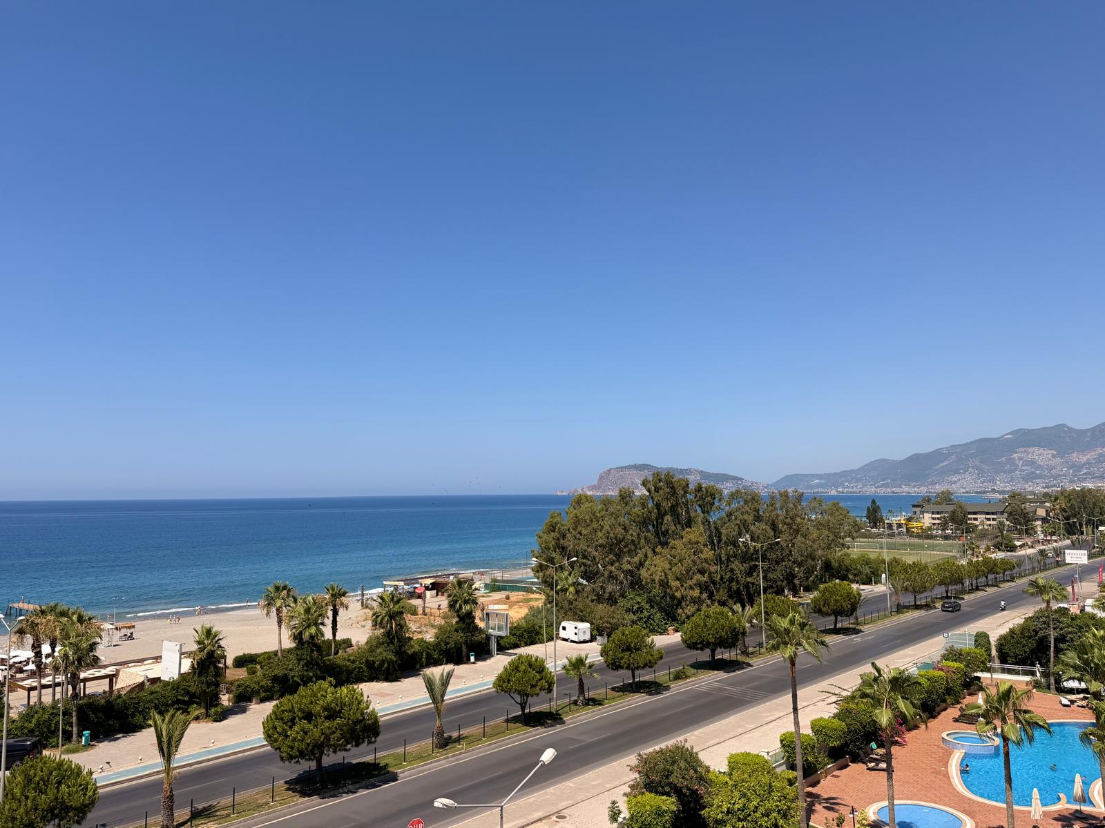 Antalya Kestel'de Denize Sıfır Satılık Dubleks Daire