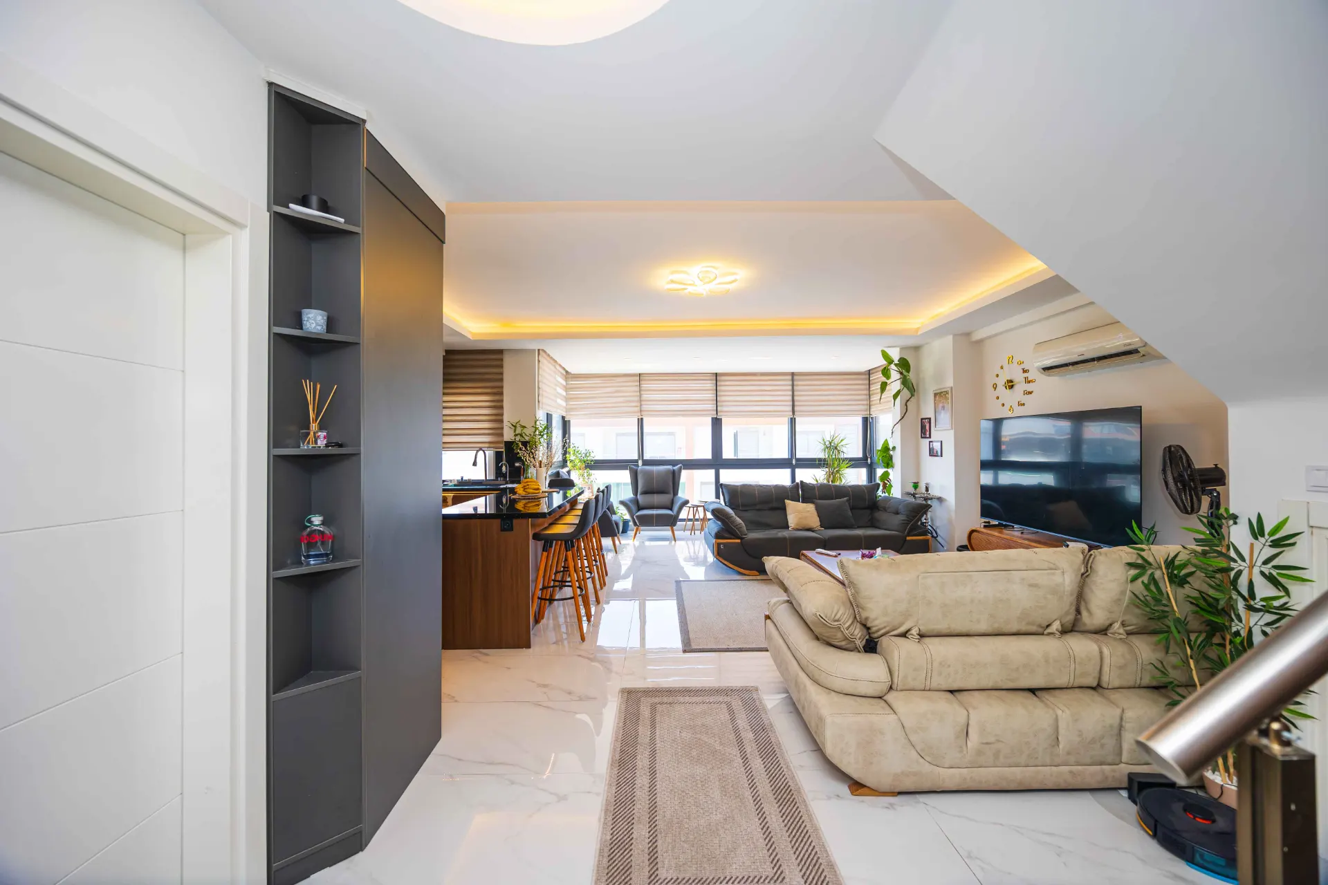 Lüks 4+1 Daire Satılık Alanya Deniz Manzaralı