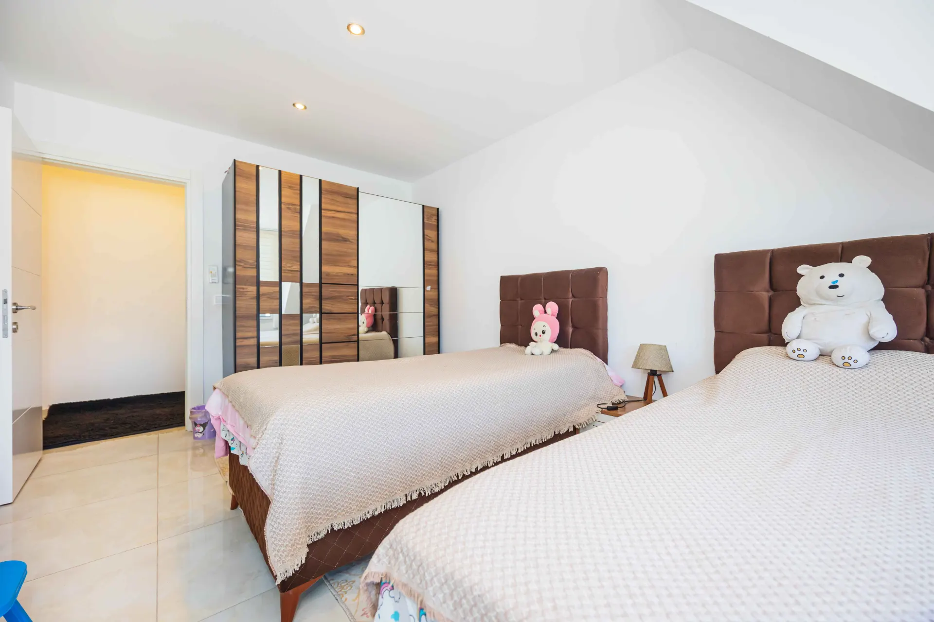 Lüks 4+1 Daire Satılık Alanya Deniz Manzaralı