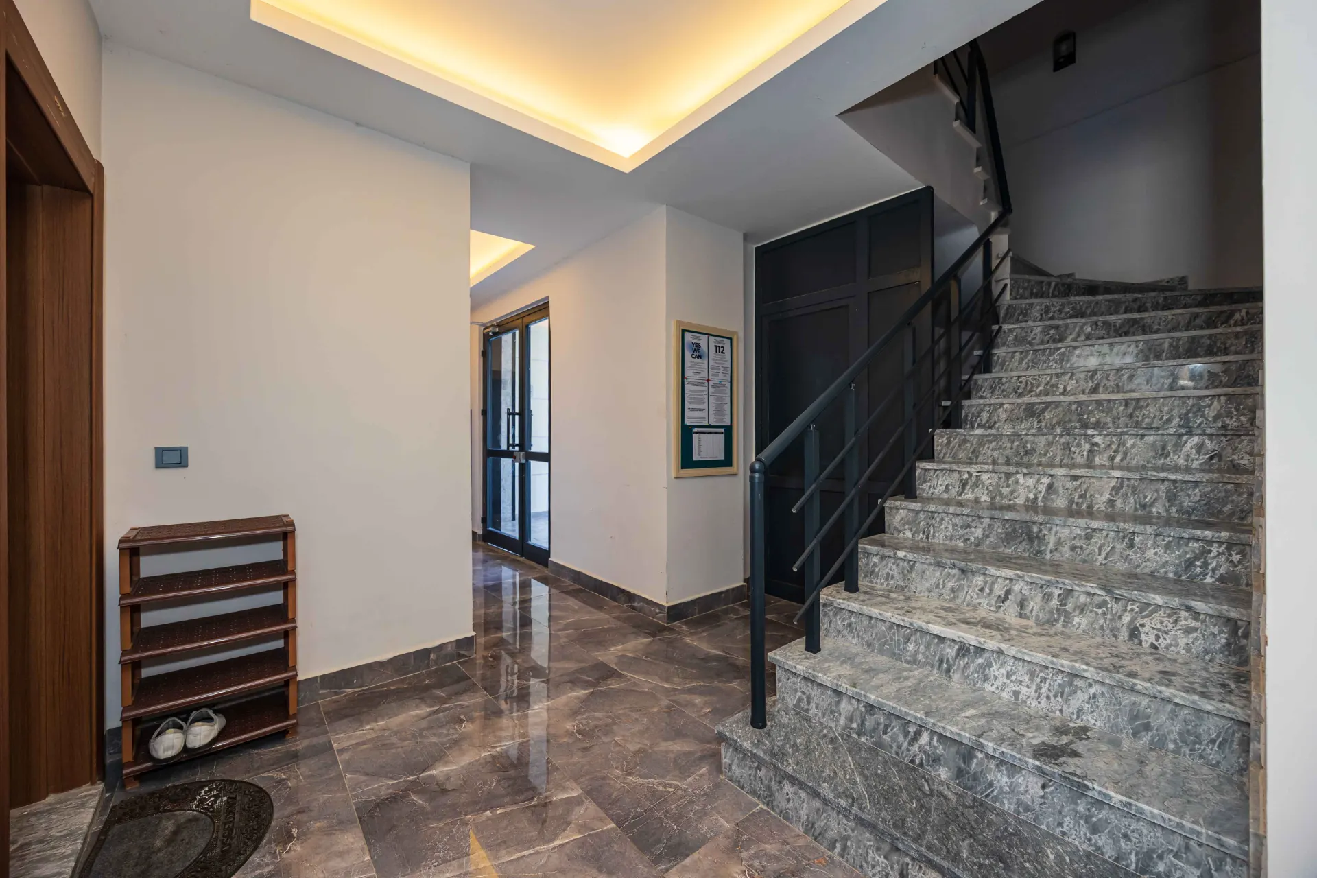 Antalya Alanya'da Deniz Manzaralı Satılık 2+1 Daire