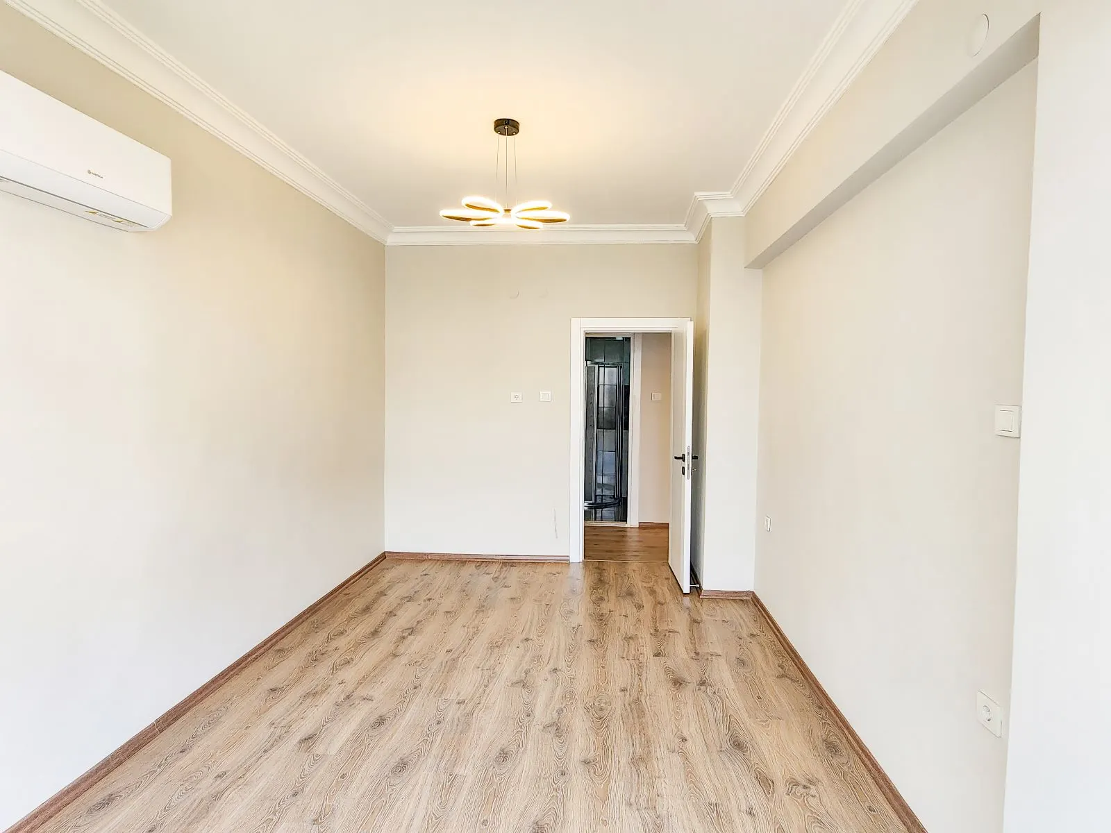 Antalya Alanya'da Satılık 2+1 Daire