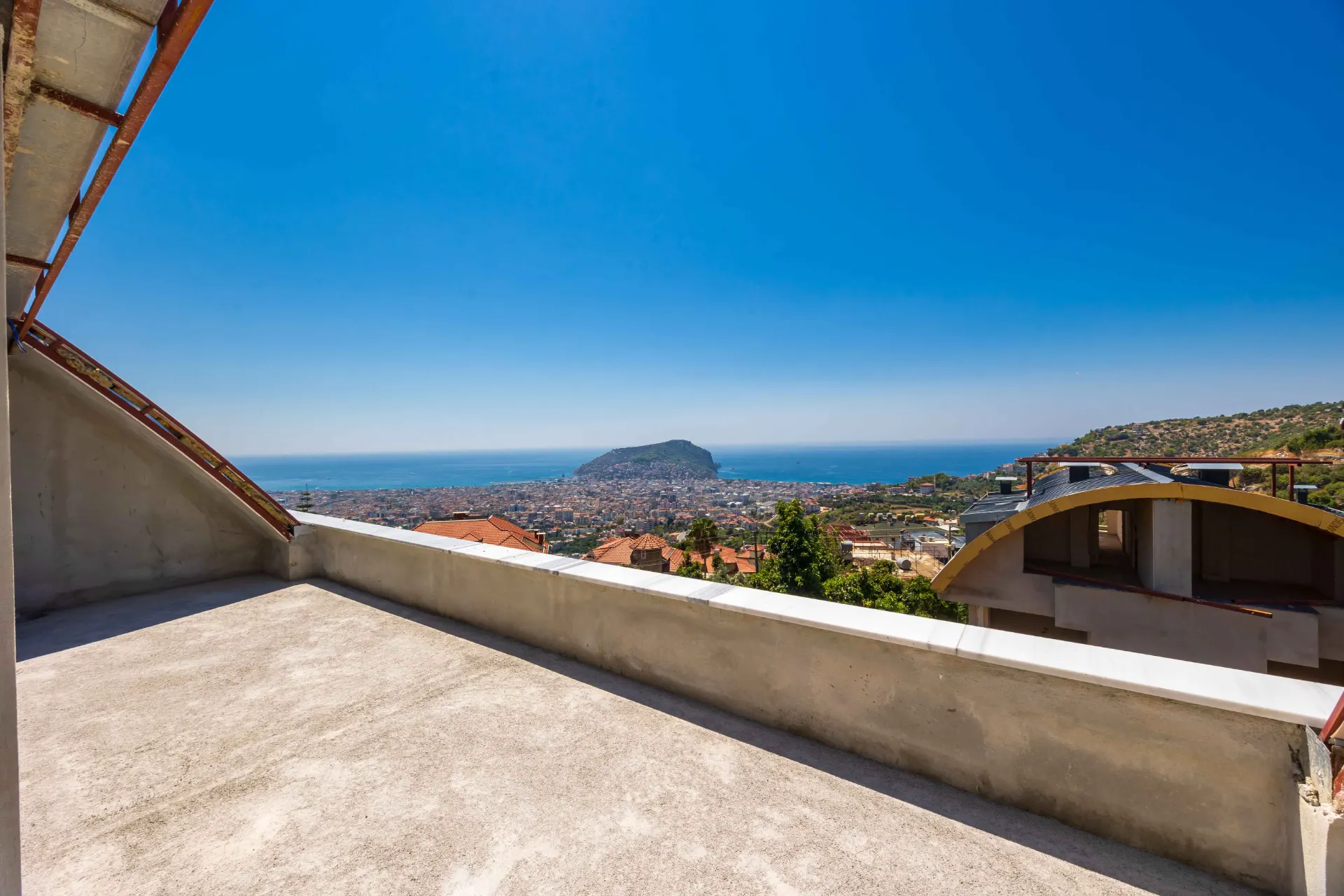 Antalya Alanya'da Satılık 3+1 Dubleks Daire