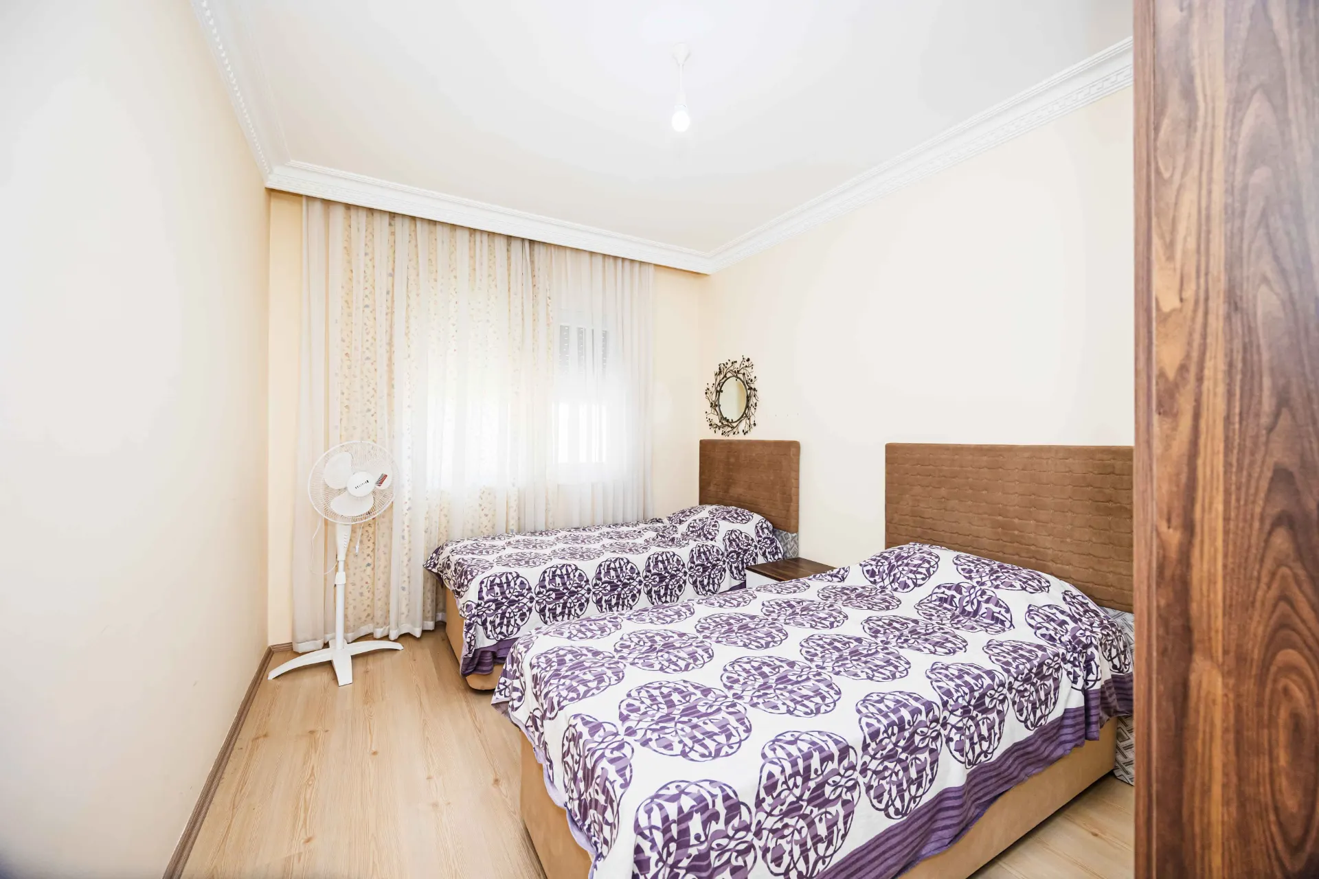 Antalya Alanya Mahmutlar'da Satılık 2+1 Daire