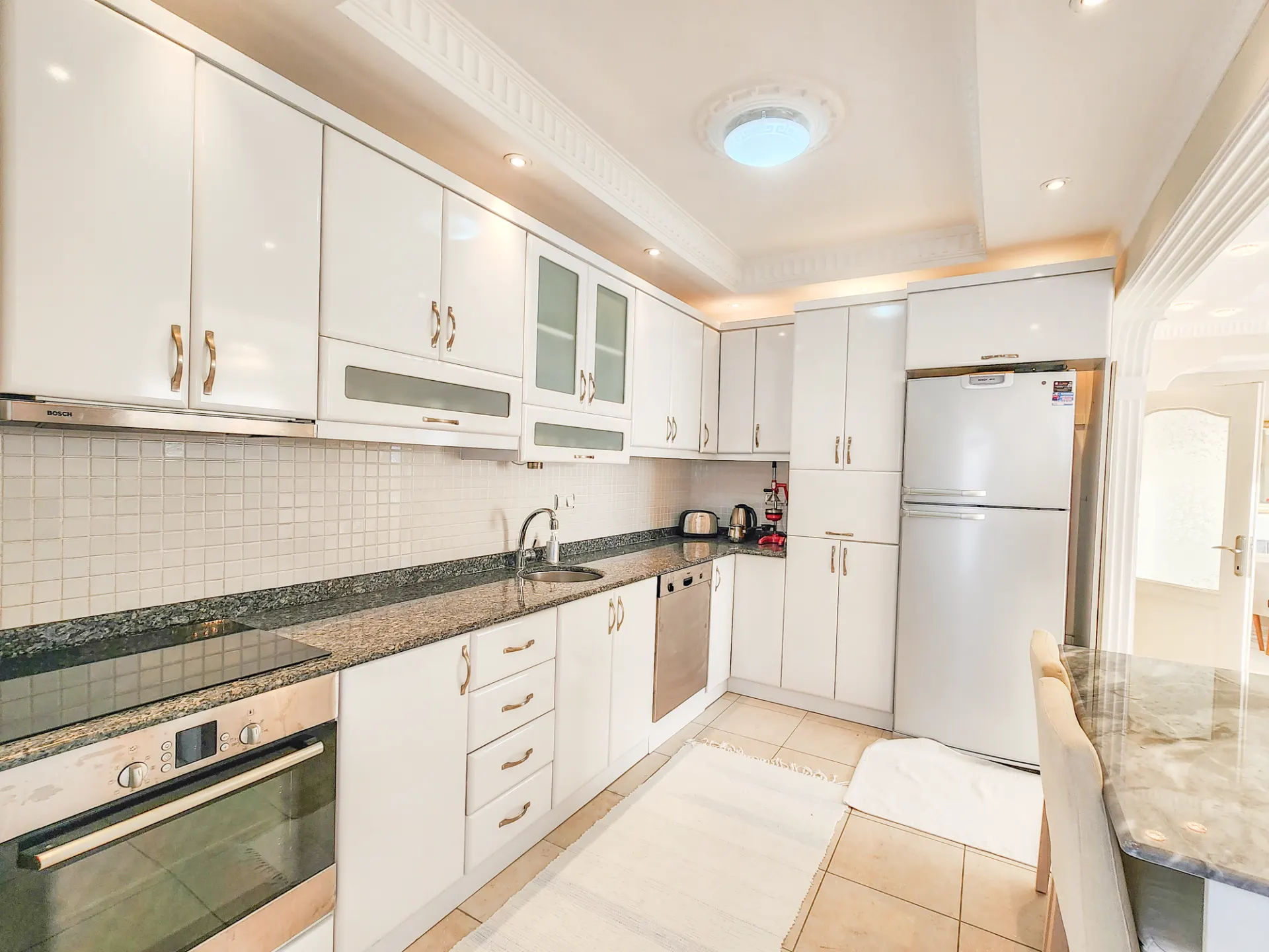 Alanya Merkez’de Satılık 4+1 Geniş Daire | 240 m²