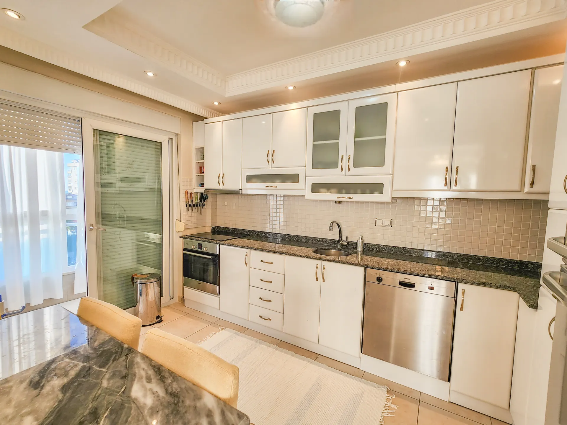 Alanya Merkez’de Satılık 4+1 Geniş Daire | 240 m²