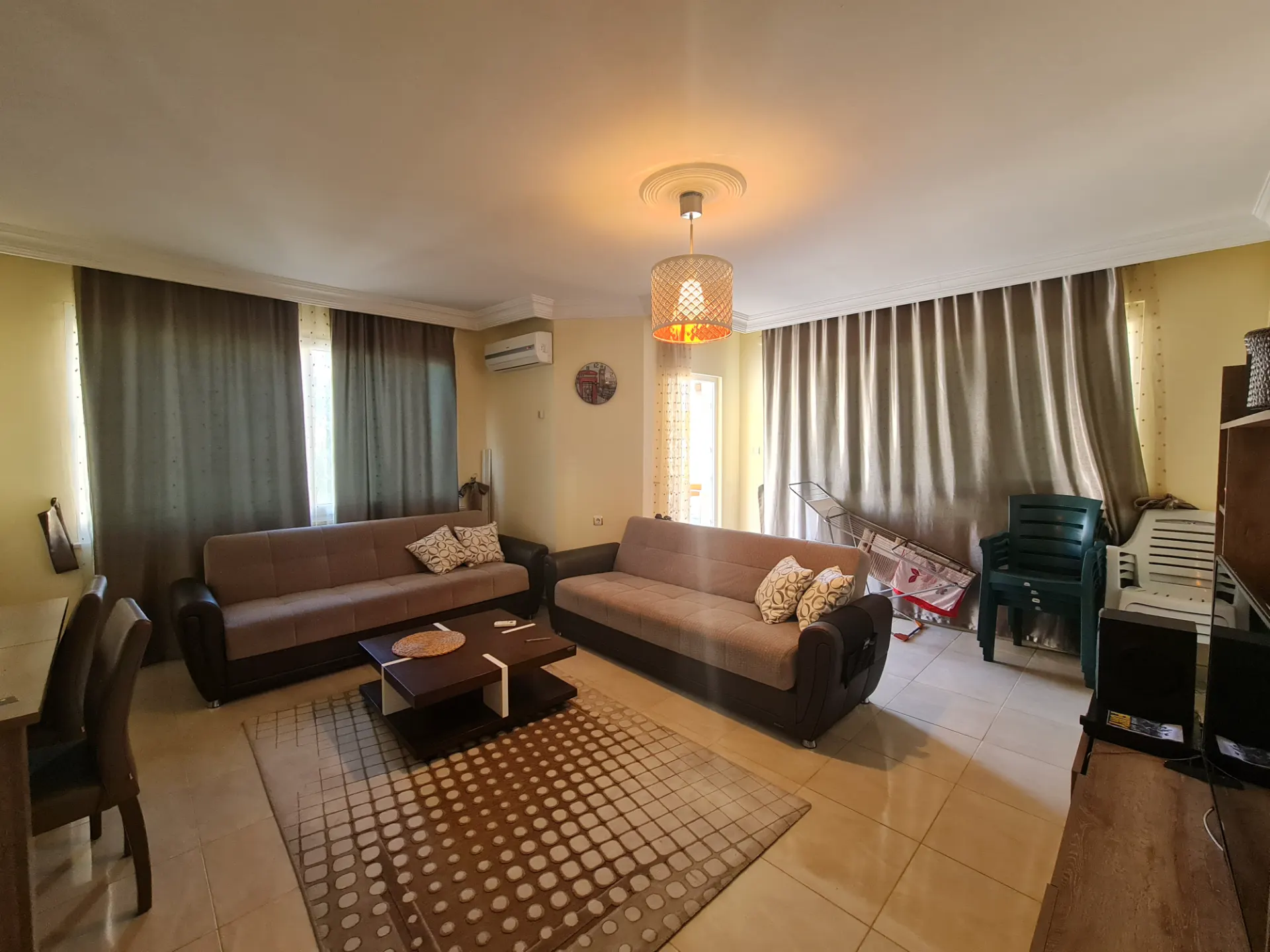 Appartement 2+1 à vendre à 400m de la plage