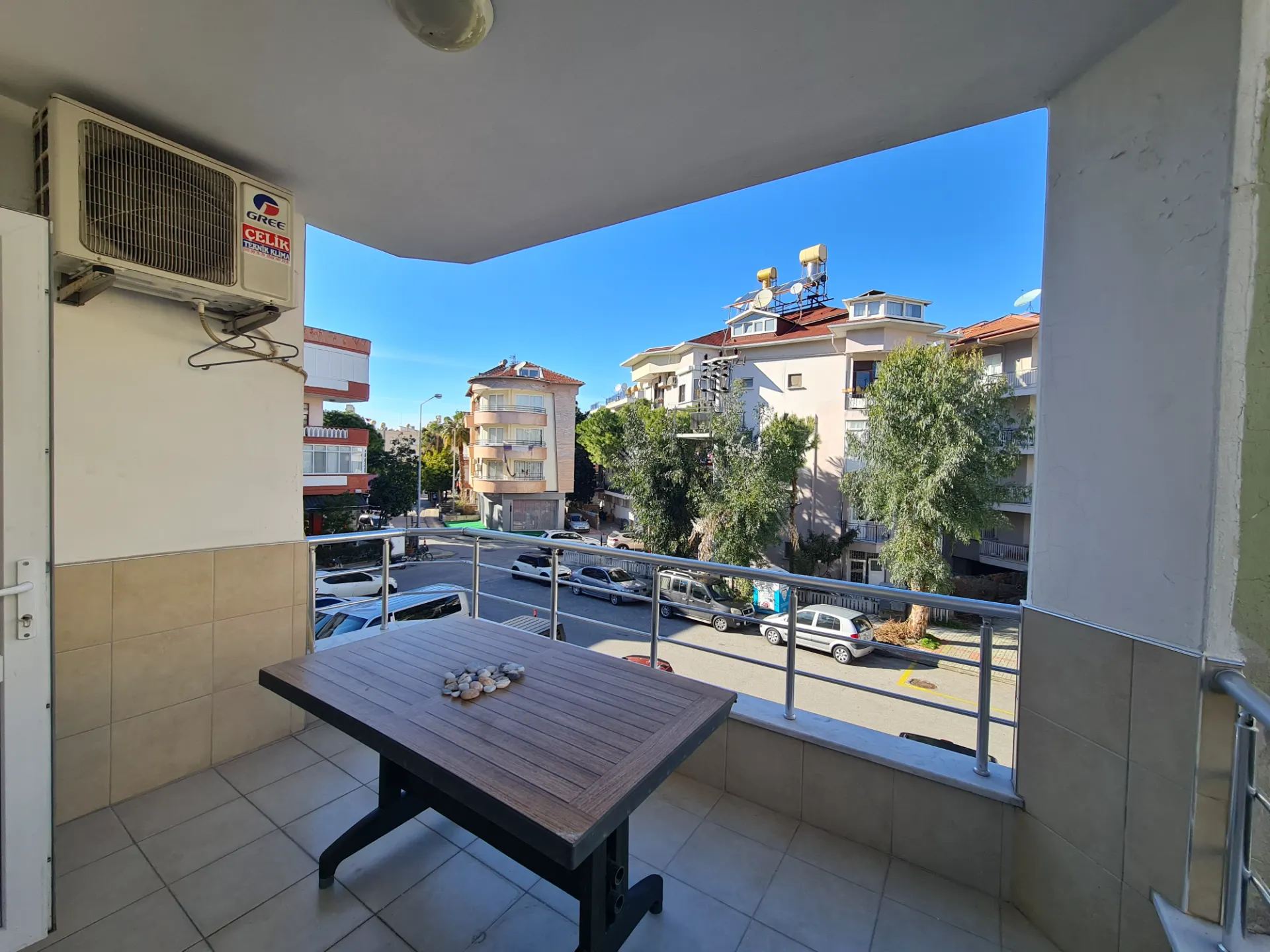 Appartement 2+1 à vendre à 400m de la plage