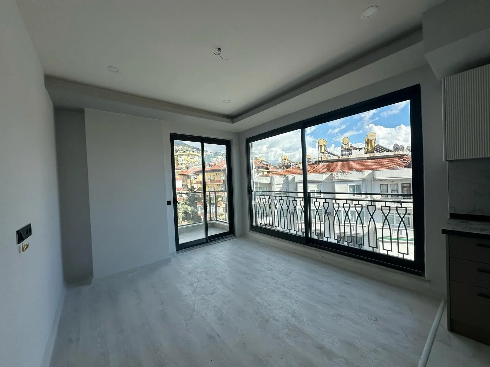 Royal Towers Alanya Satılık 2+1 Daire