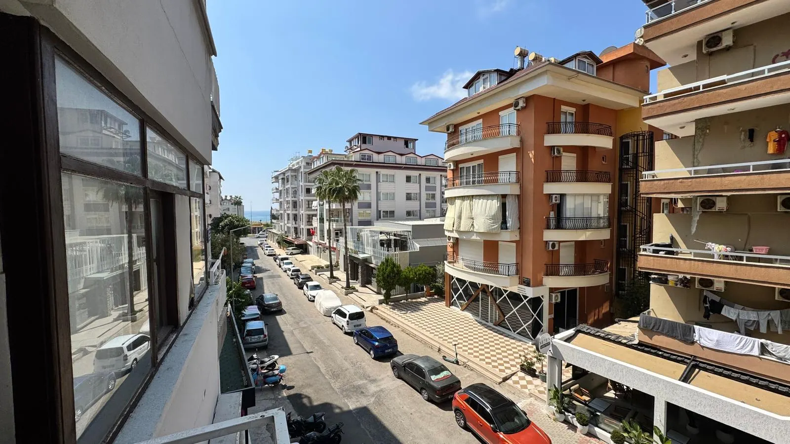 Alanya Merkez’de Satılık 2+1 Daire | Denize 50 Metre