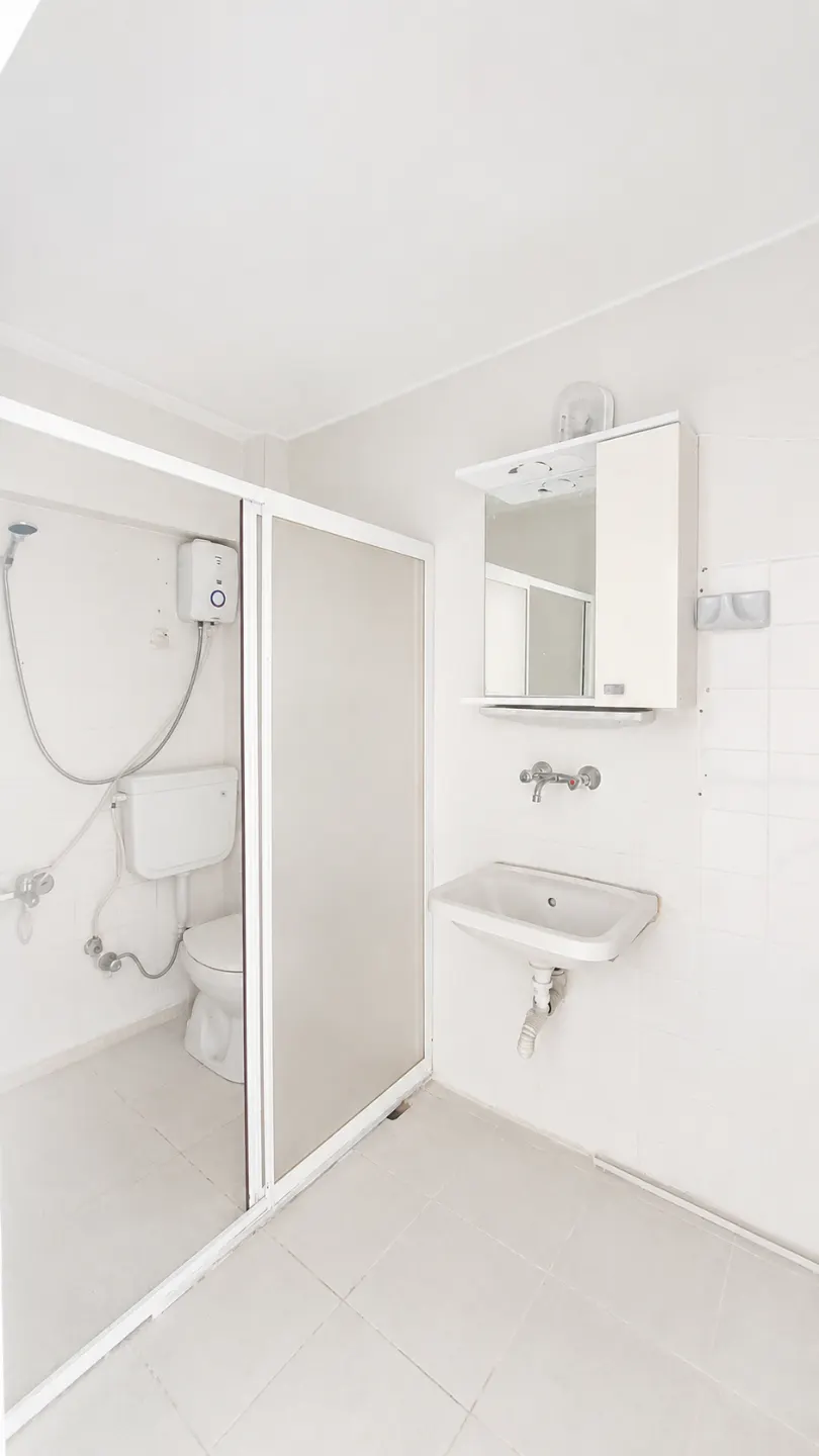 Sahile 500 Metre Mesafede, Site İçerisinde Kiralık 2+1 Daire