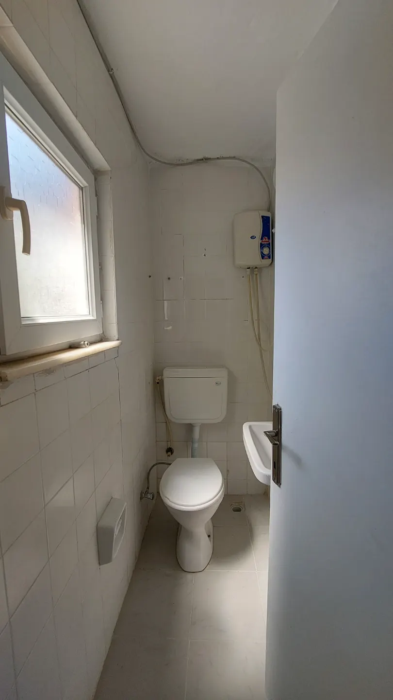 Sahile 500 Metre Mesafede, Site İçerisinde Kiralık 2+1 Daire