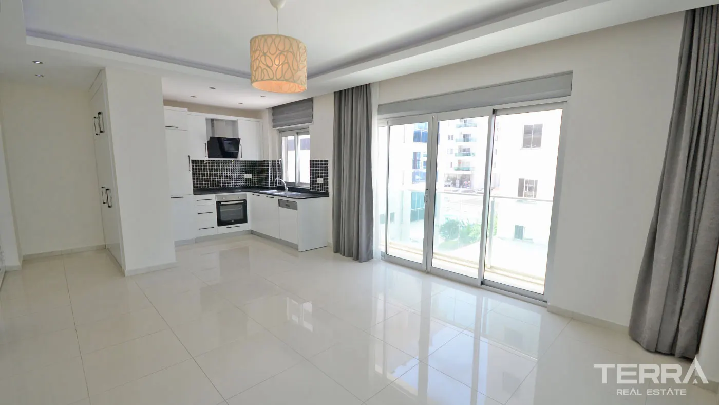 ALANYA KESTEL'DE SATILIK SAHİLE YAKIN 1+1 DAİRE