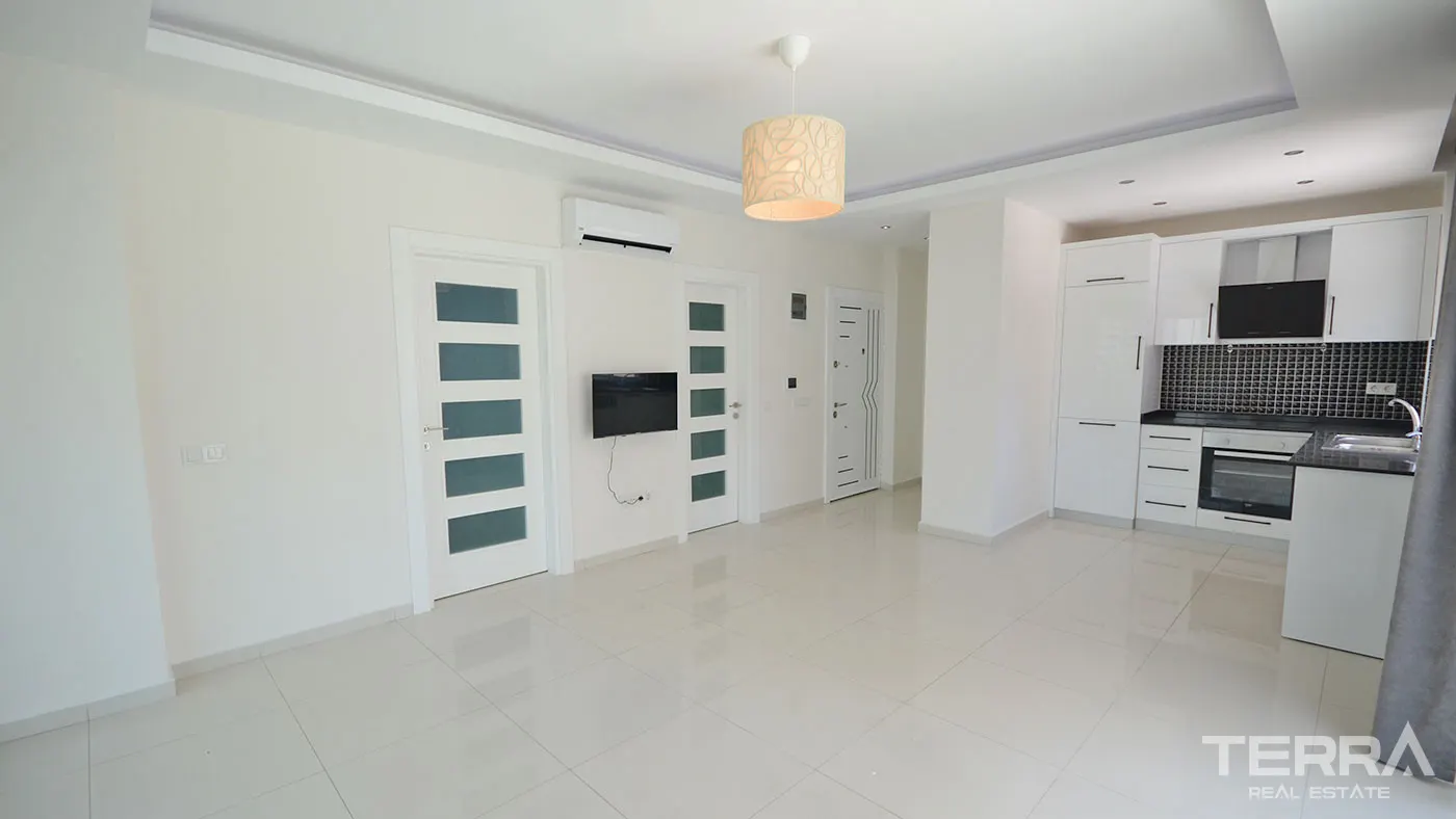 ALANYA KESTEL'DE SATILIK SAHİLE YAKIN 1+1 DAİRE