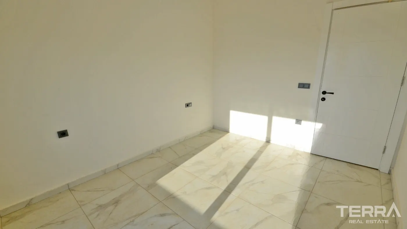 AVSALLAR'DA SATILIK UYGUN FİYATLI 3+1 DUBLEKS DAİRE