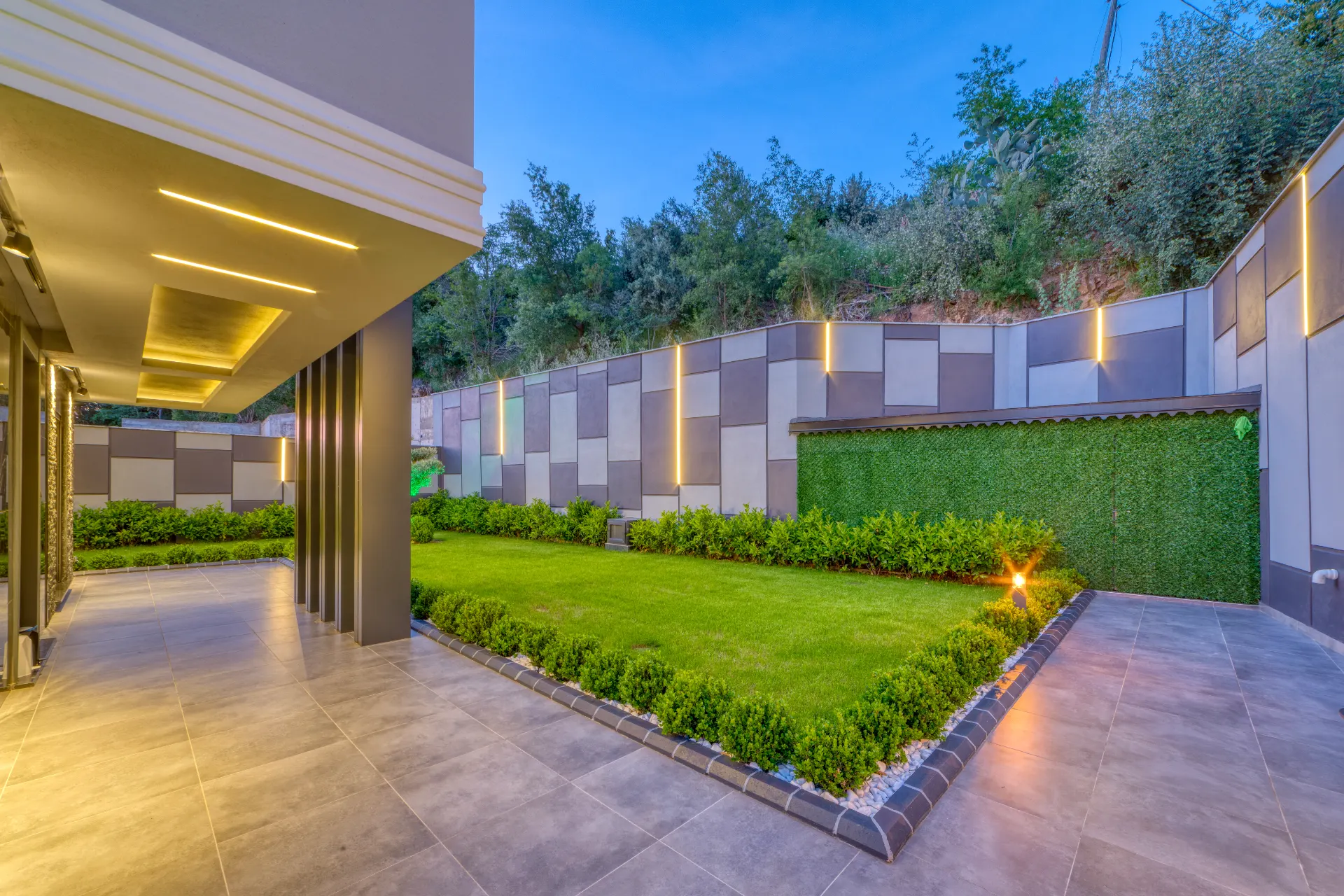 Antalya Alanya'da Satılık Müstakil Villa