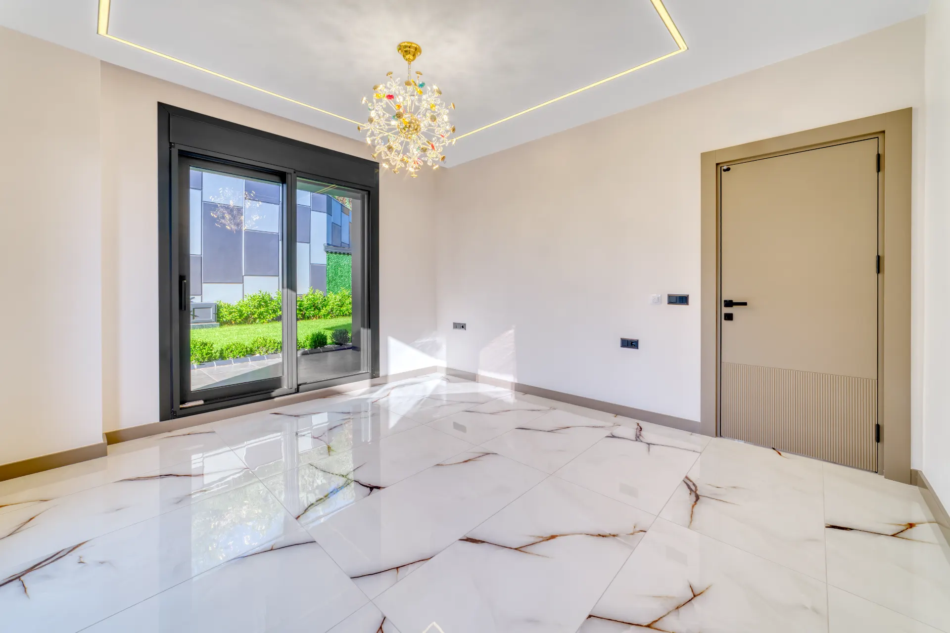 Antalya Alanya'da Satılık Müstakil Villa